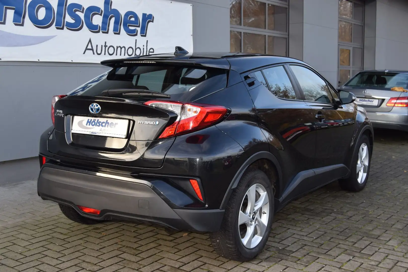 Toyota C-HR Hybrid Style Selection!Navi,Sitzh,LED,Kam, Czarny - 2