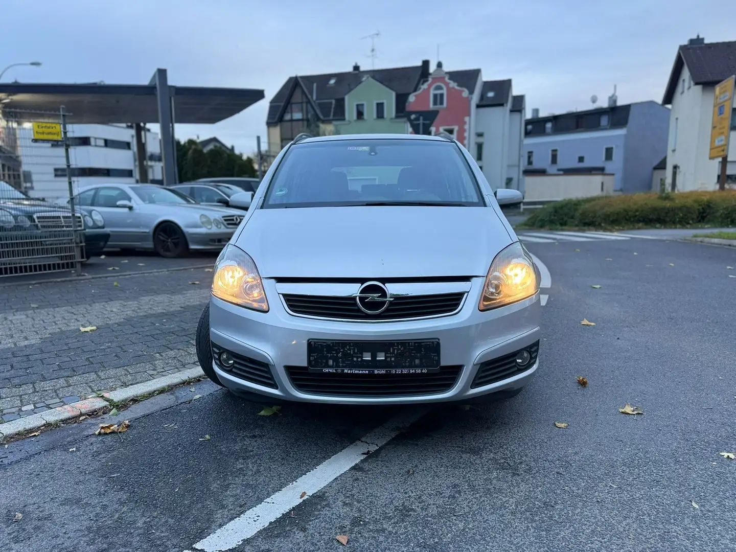 Opel Zafira Zafira 1.8 Edition*TÜV&ServiceNEU*7-Sitzer*AHK Silber - 2