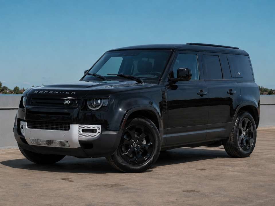 2024 Land Rover Defender P300/AIR SUPENSION/COLD CLIMATE PACK/BLACK PACK