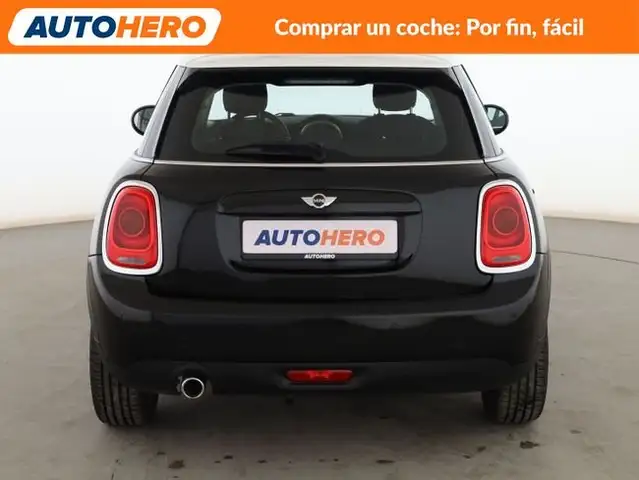 Mini Hatch view 5