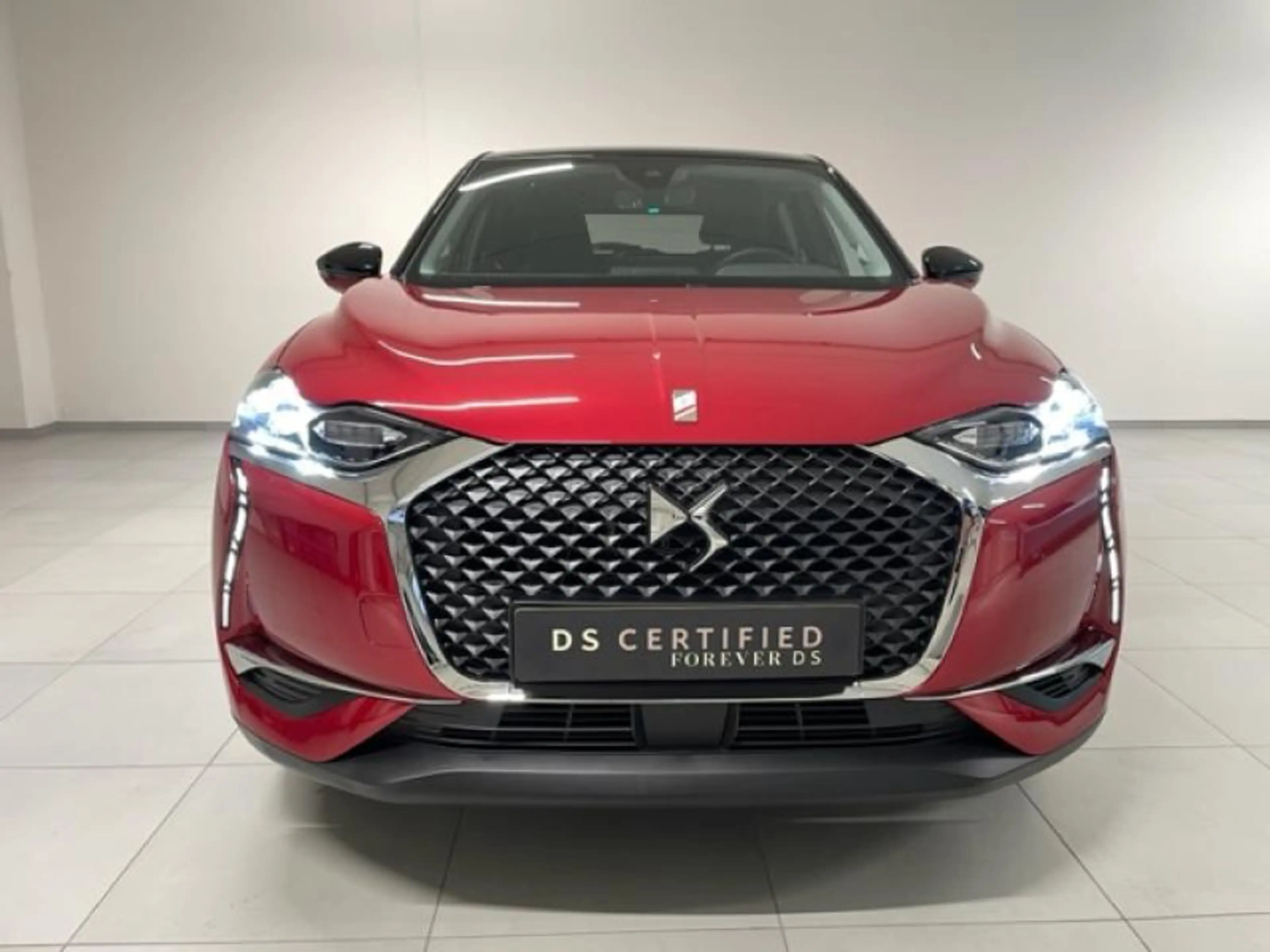 DS Automobiles DS 3 Crossback RIVOLI E-TENSE — photo 6