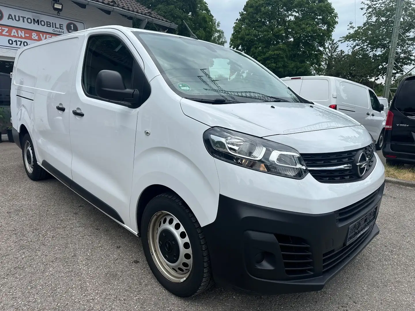 Opel Vivaro Kasten Edition L*KLIMA*KAMERA* Weiß - 2