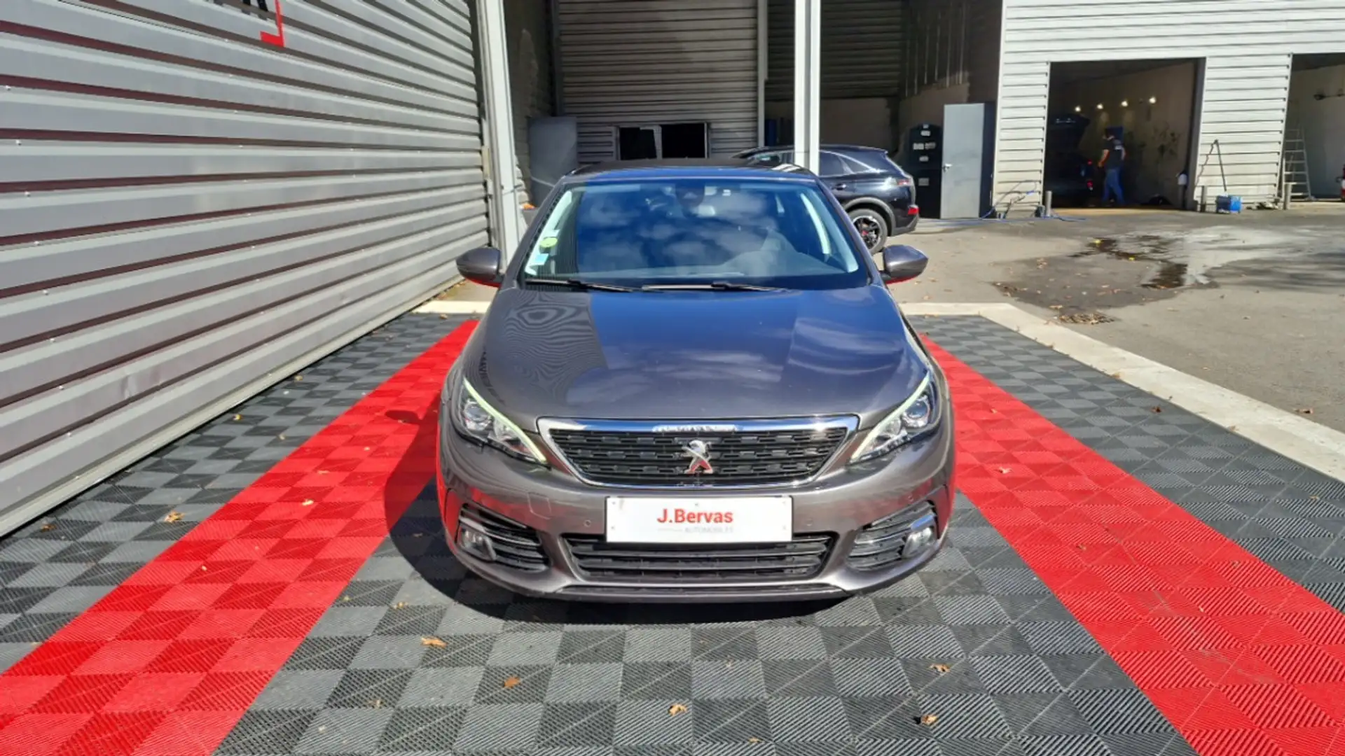Peugeot bluehdi 130ch ss bvm6 active business - 2