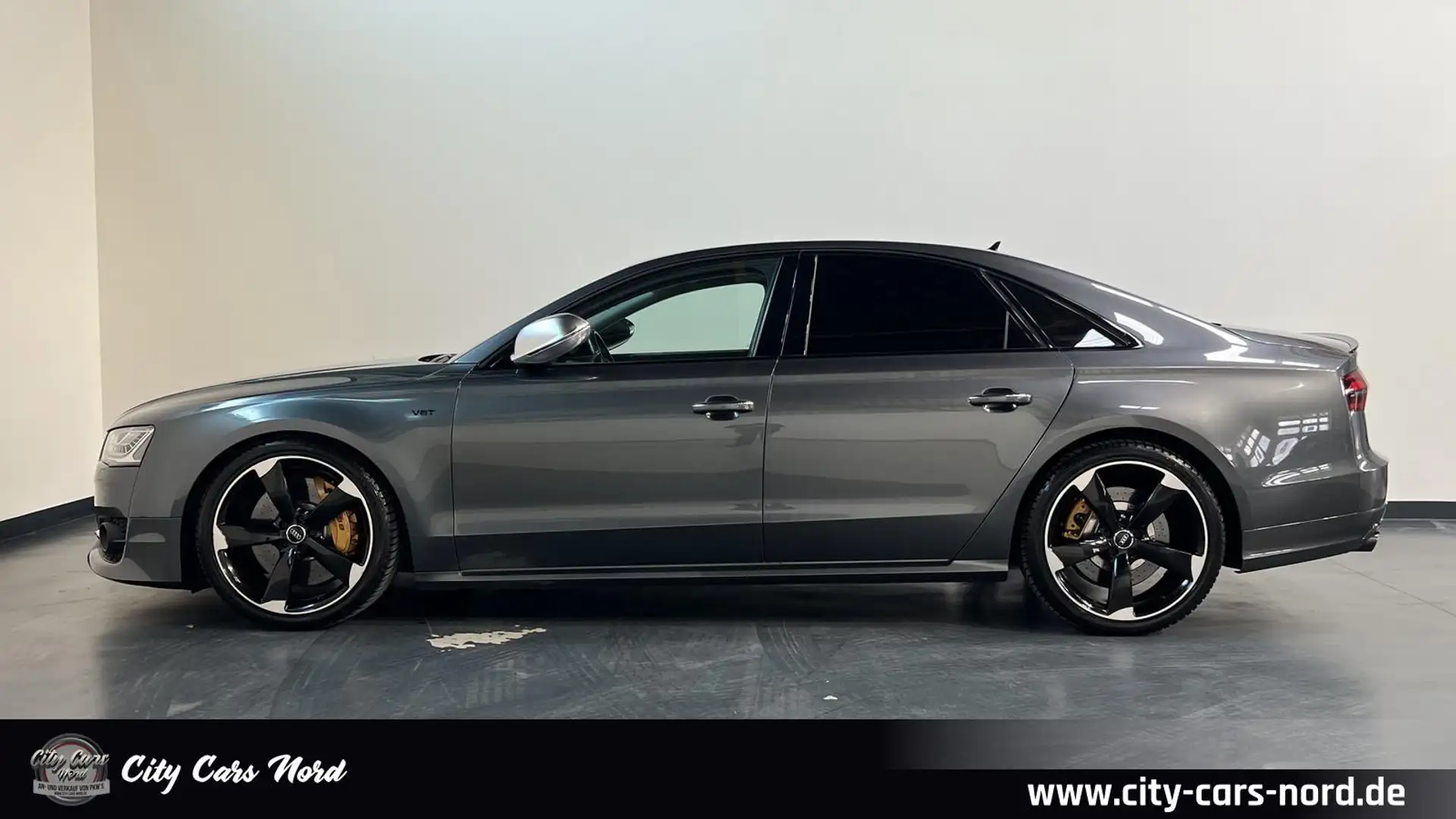 Audi S8 + 4.0 TFSI QUATTRO-KERAMIK-360-MATRIX-BOSE-ACC Сірий - 2