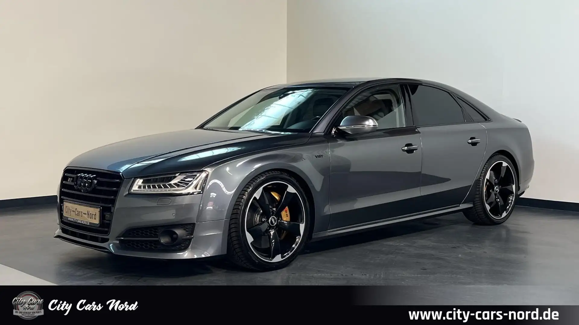 Audi S8 + 4.0 TFSI QUATTRO-KERAMIK-360-MATRIX-BOSE-ACC Сірий - 1