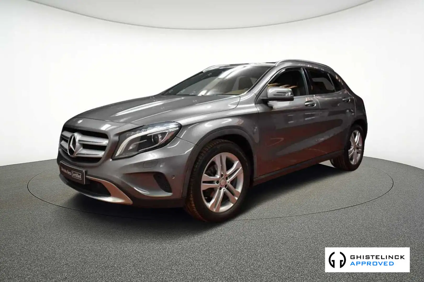 Mercedes-Benz GLA 200 CDI Gris - 1
