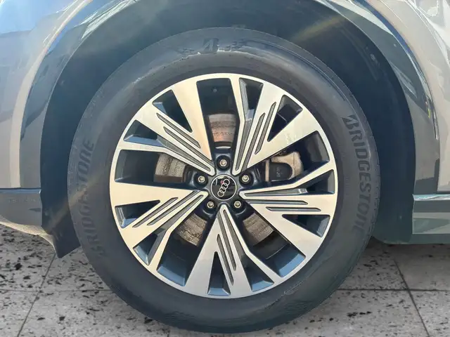 Audi Q4 E-Tron view 8