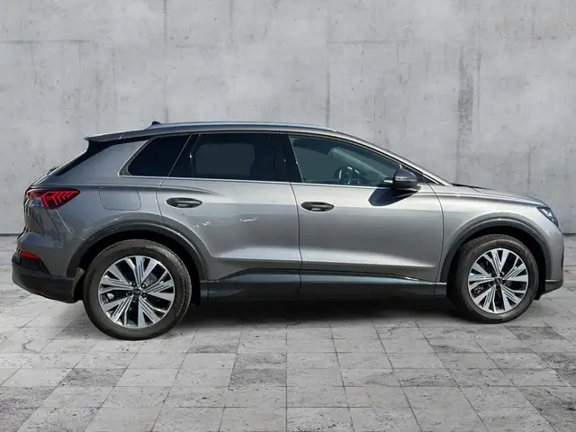 Audi Q4 E-Tron view 7