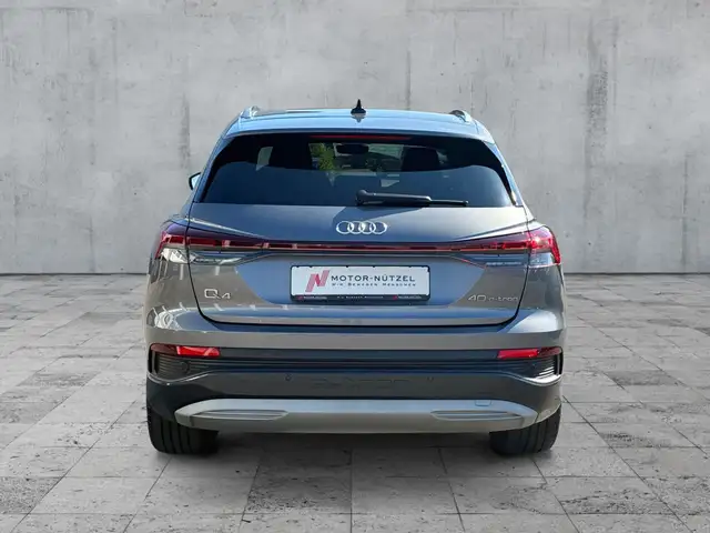Audi Q4 E-Tron view 5