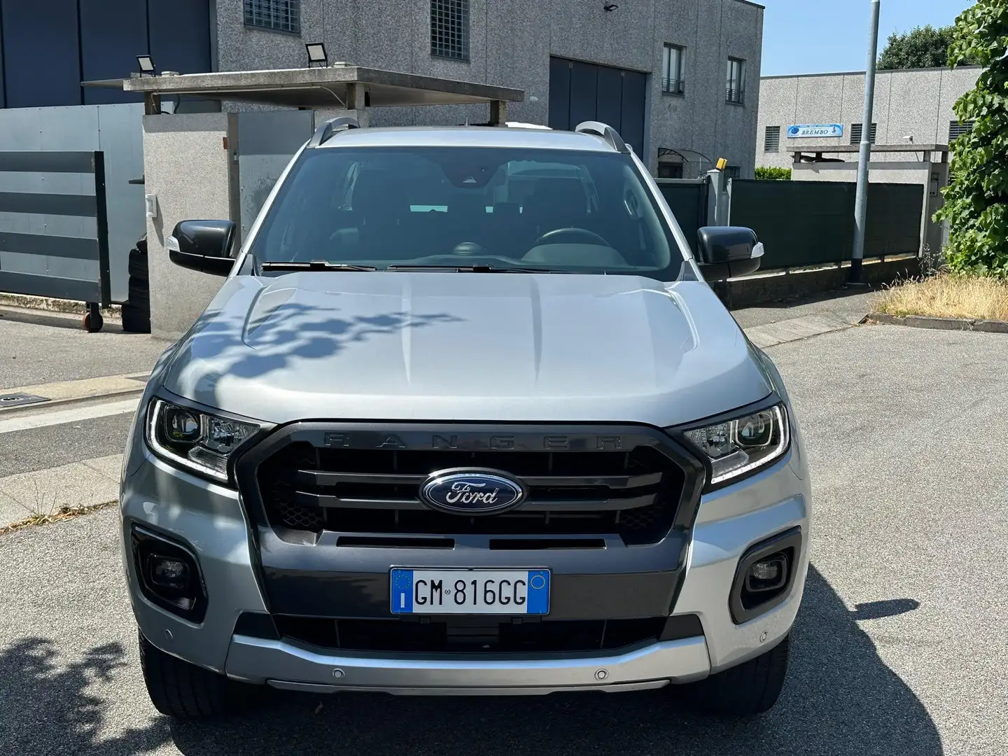 Ford Ranger 2.0 ecoblue double cab Wildtrak 213cv auto UFF IVA Grigio - 2