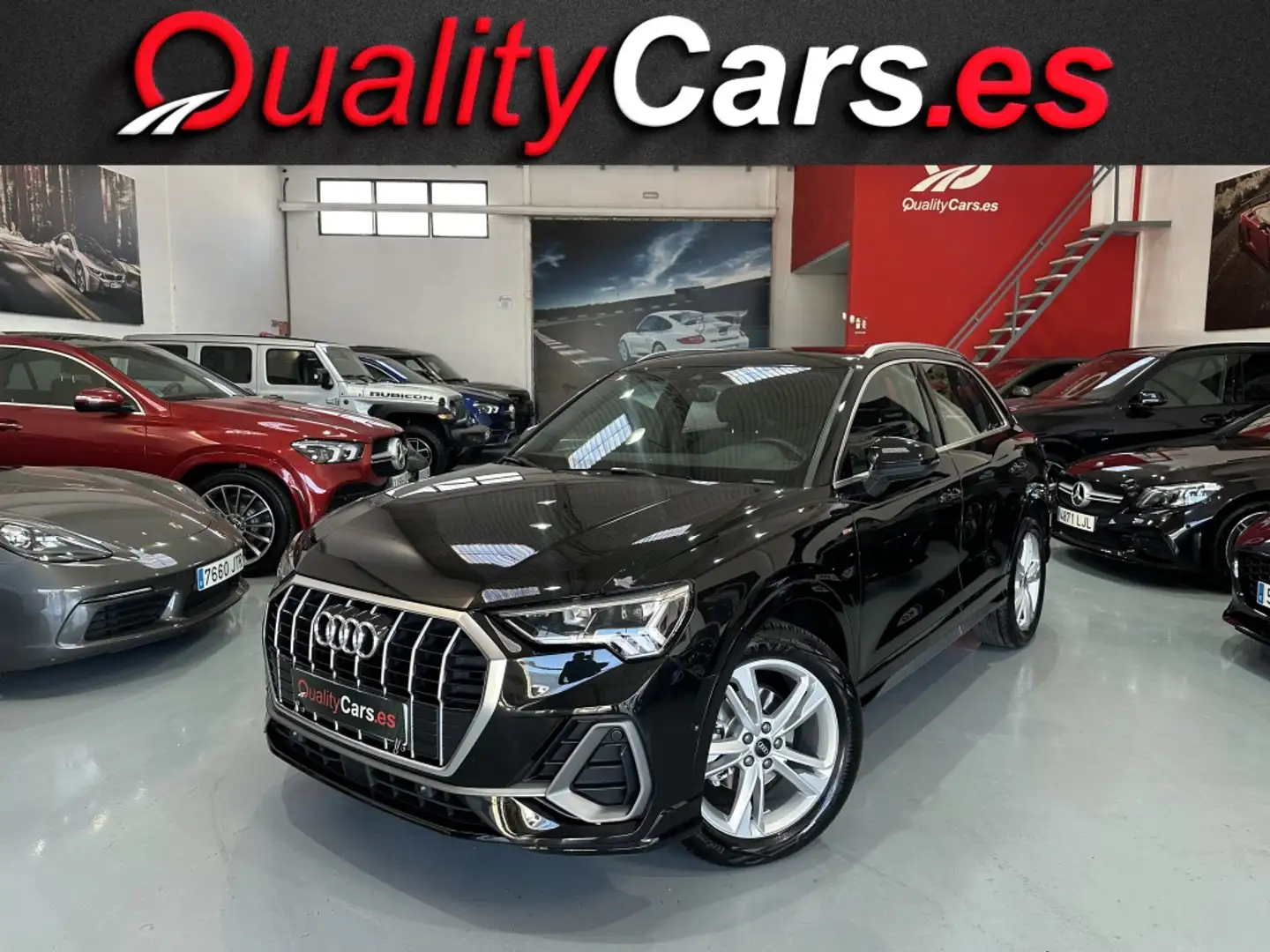 Audi Q3 35 TDI S tronic 110kW Noir - 1