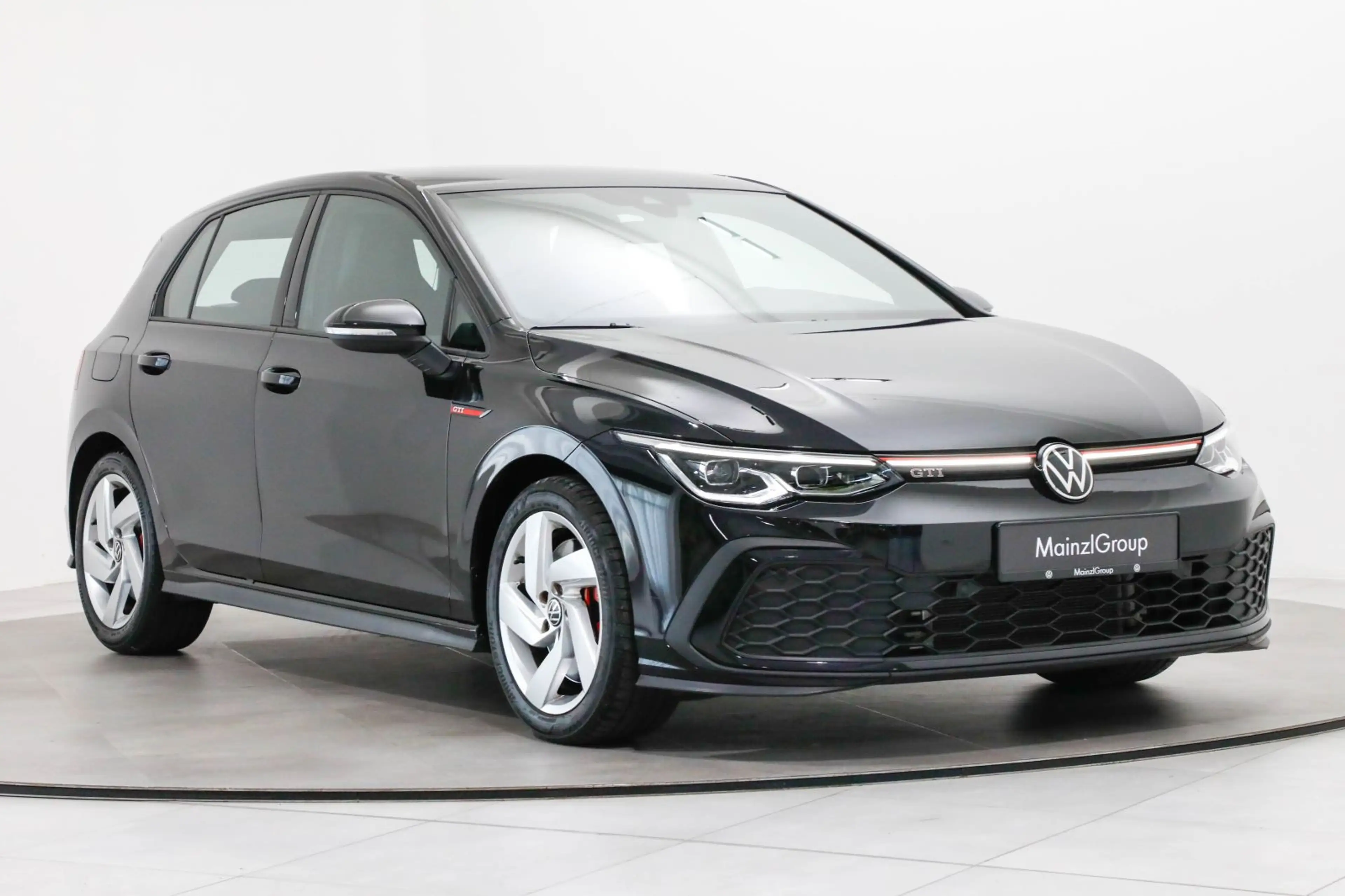 Volkswagen Golf GTI 2.0 TSI DSG Navi ACC SHZ Virtual 2xPDC — photo 7