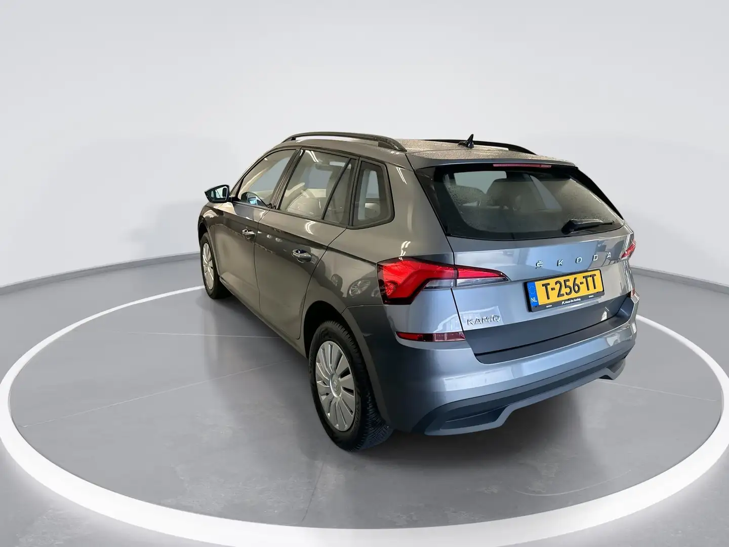 Skoda Kamiq 1.0 TSI 110pk Active · Apple/Android Car Play · Ai Grijs - 2