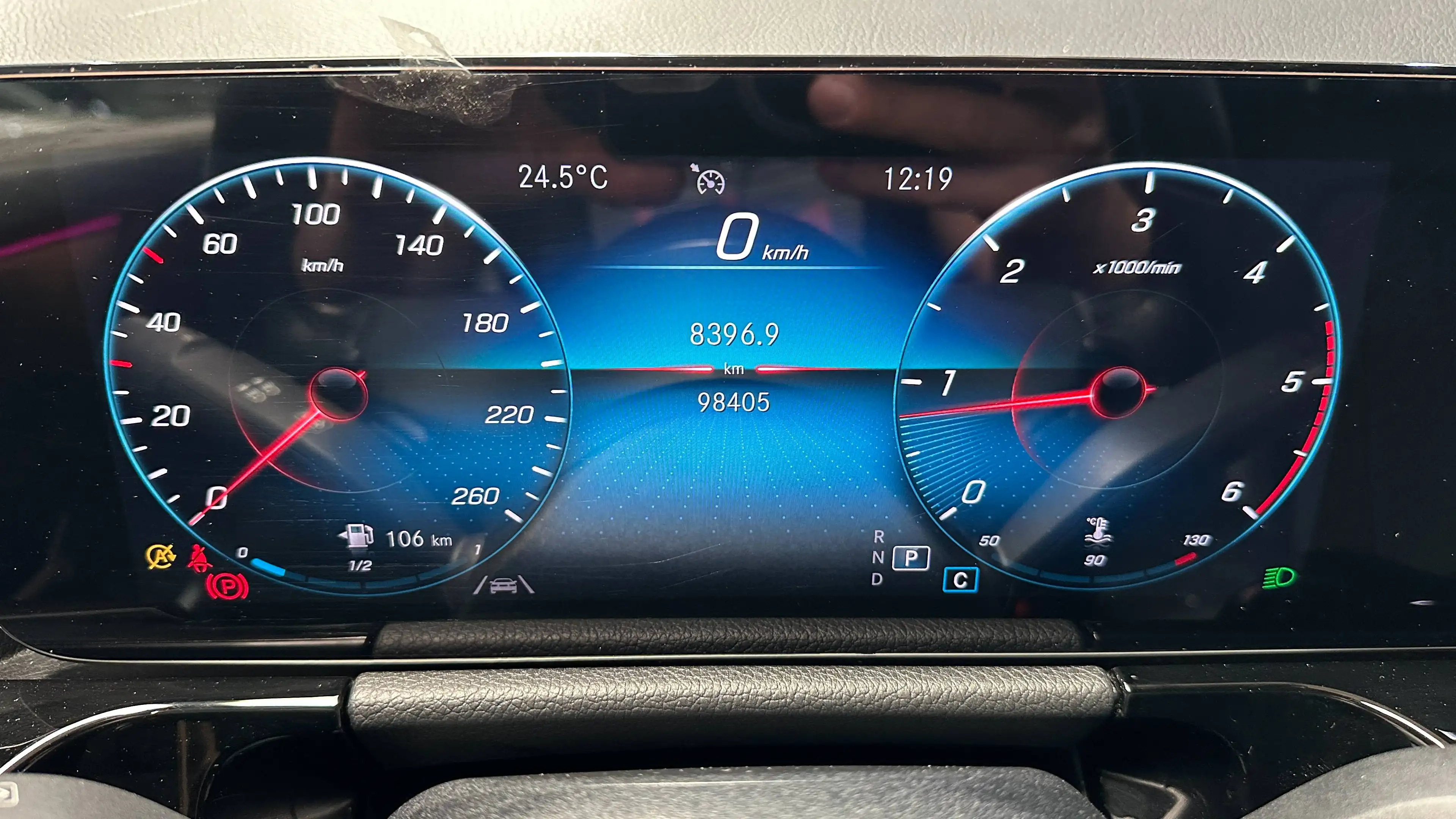 Mercedes-Benz GLA 180 GLA 180 d Business Solution Essential — photo 9