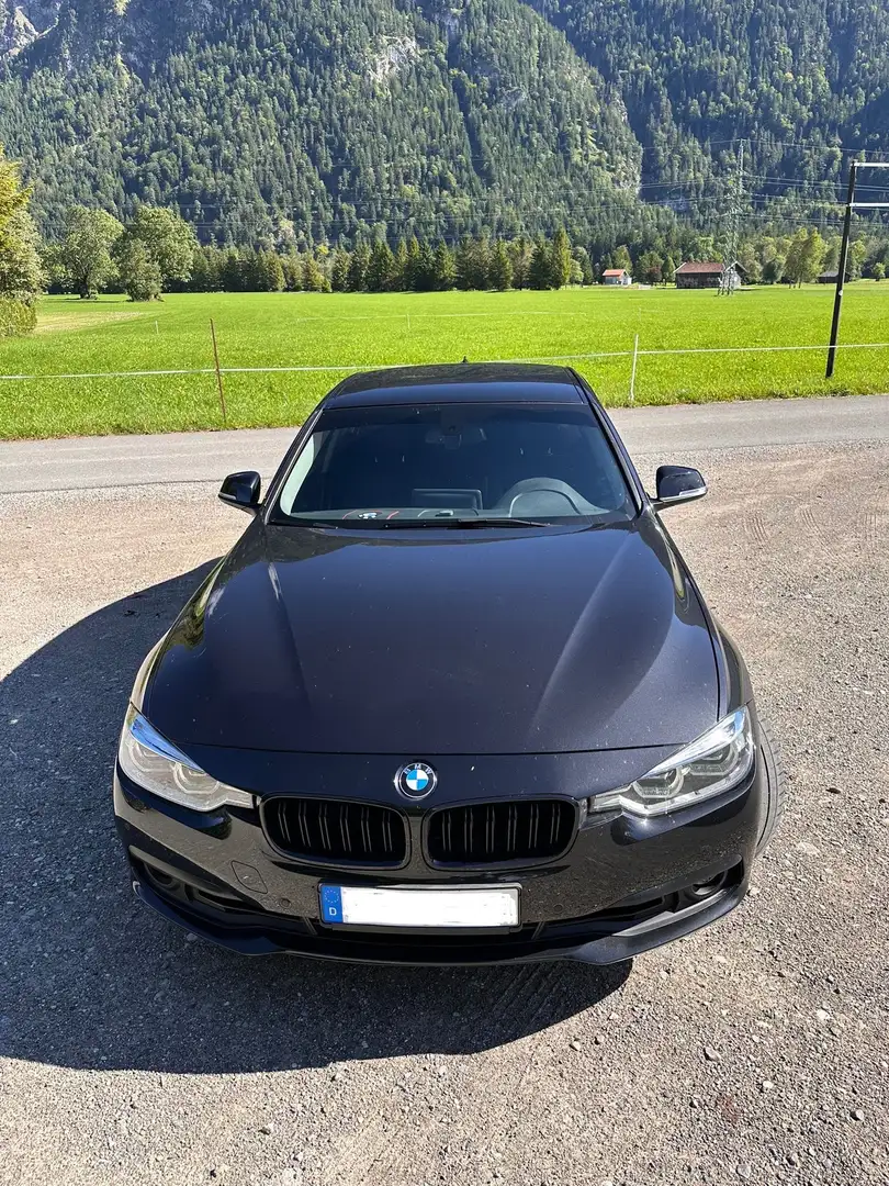 BMW 320 X Drive Advantage Automatik Schwarz - 1