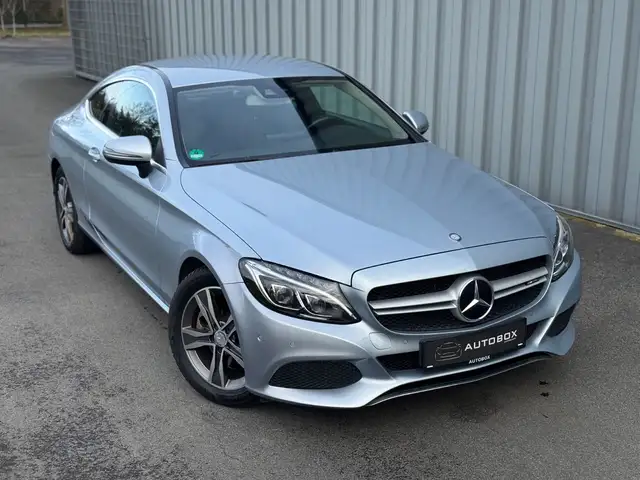 Mercedes-Benz C 300 *BURMESTER*KEYLESS*LED*LEDER*AUT*