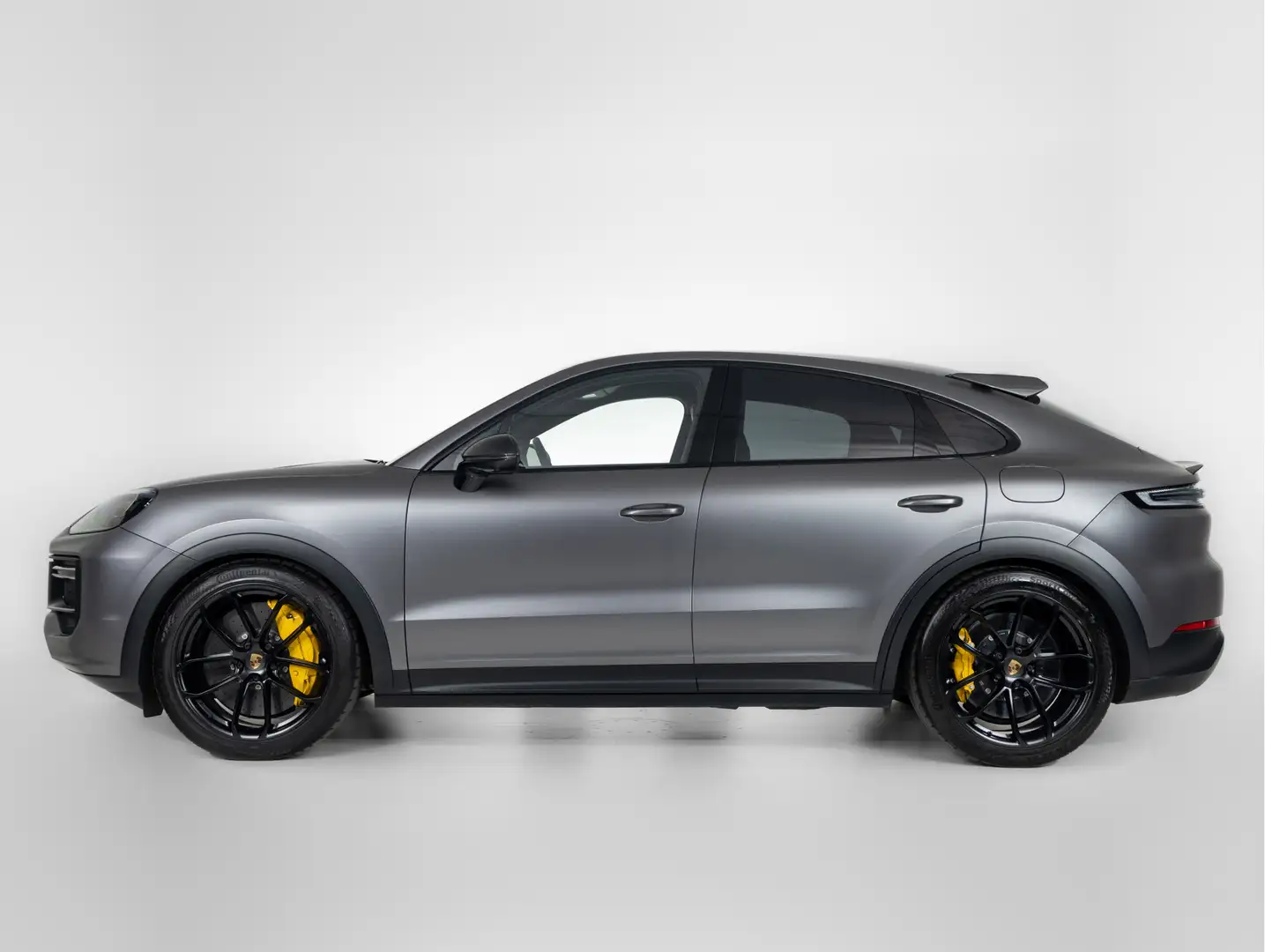 Porsche Cayenne Turbo E-Hybrid Coupé met GT-Pakket Nero - 2