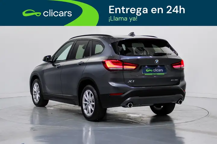 BMW X1 sDrive18dA Corporate 2022, foto 9