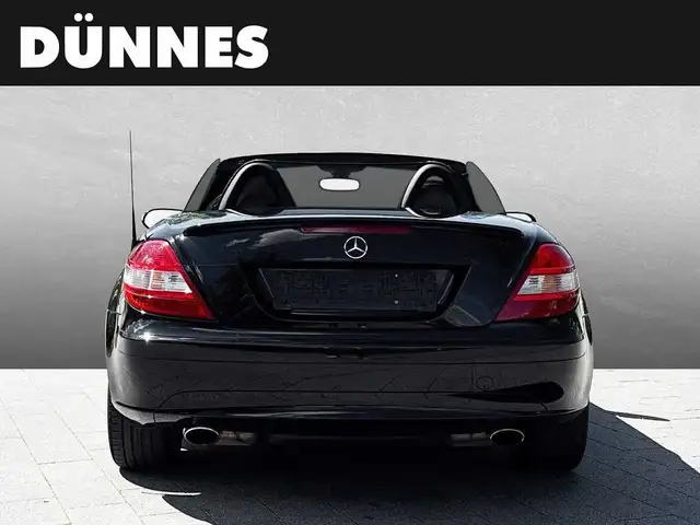 Mercedes-Benz SLK view 7