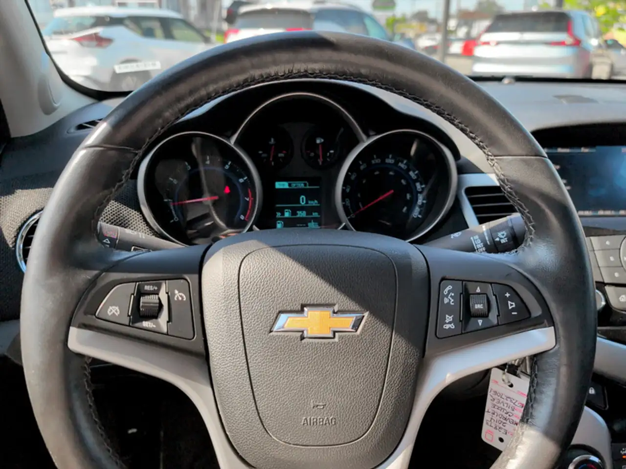 Chevrolet Cruze снимка Chevrolet Cruze