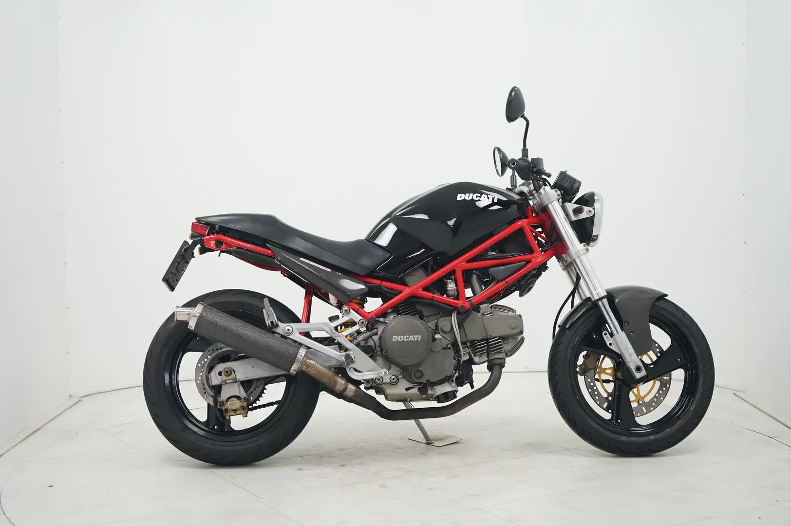 Ducati M 600 Red - 1