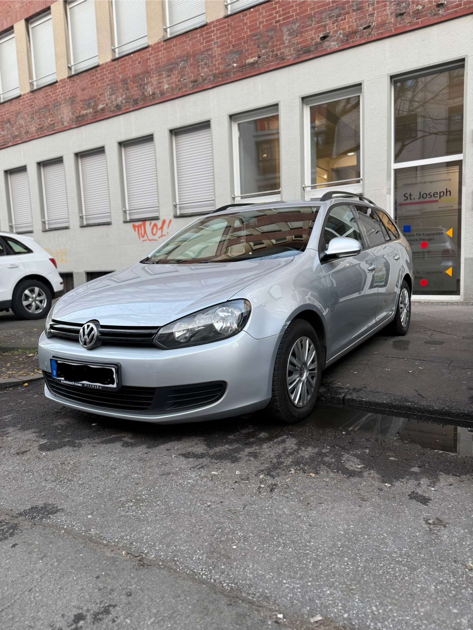 Second hand Volkswagen Golf 1.6