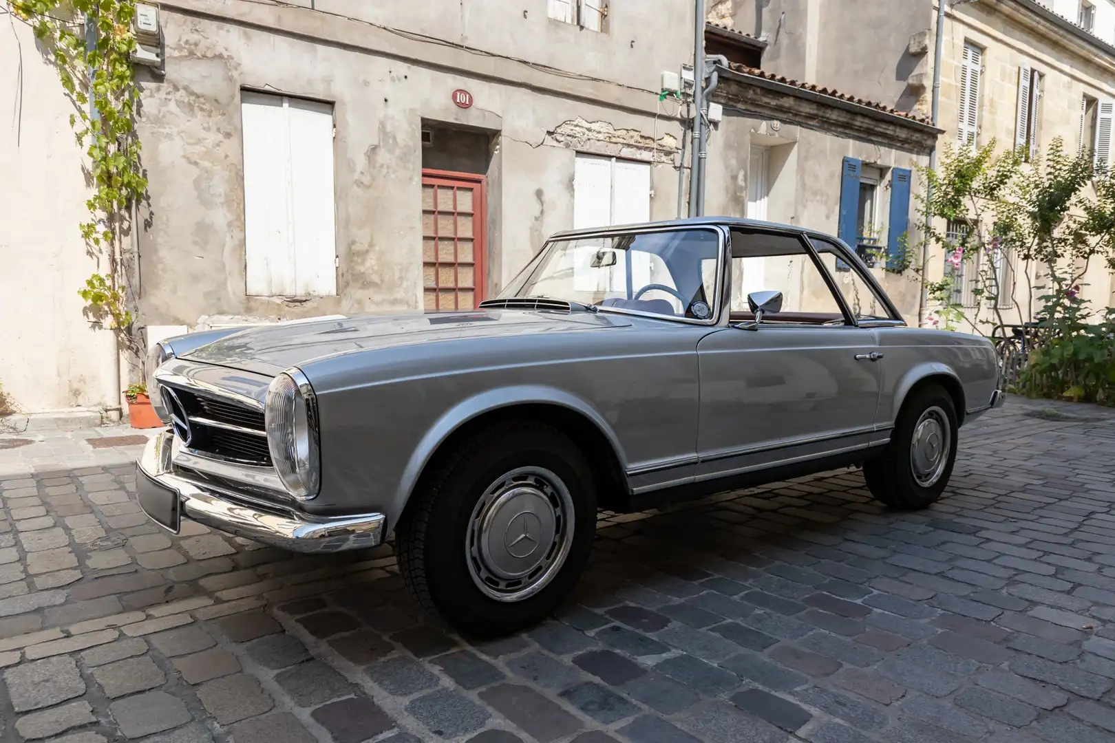 Mercedes-Benz 280 SL Pagode Automatic Gris - 2