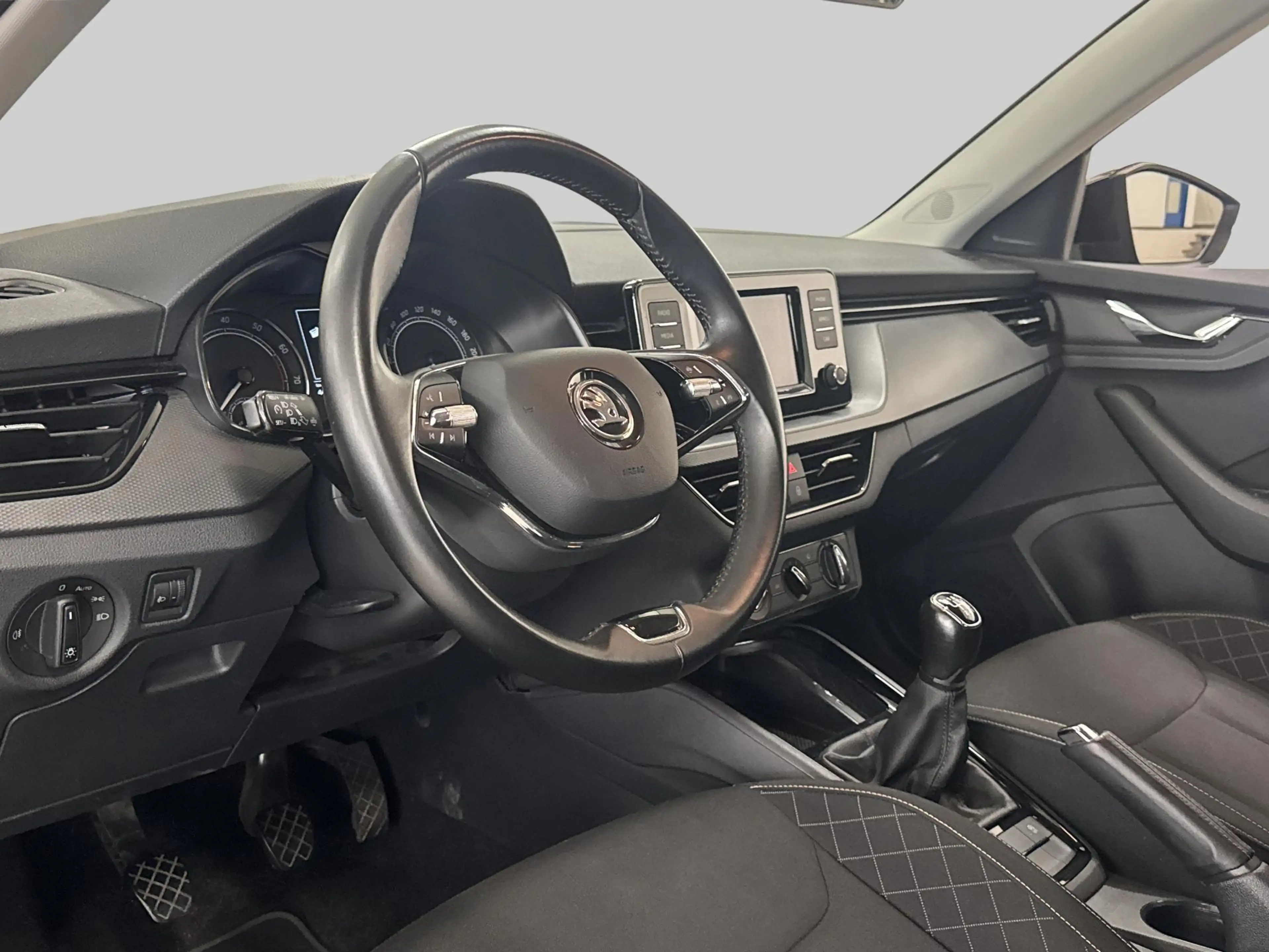 Skoda Kamiq 1.0 TSI Ambition | Apple Carplay/Android Auto|tele — photo 4
