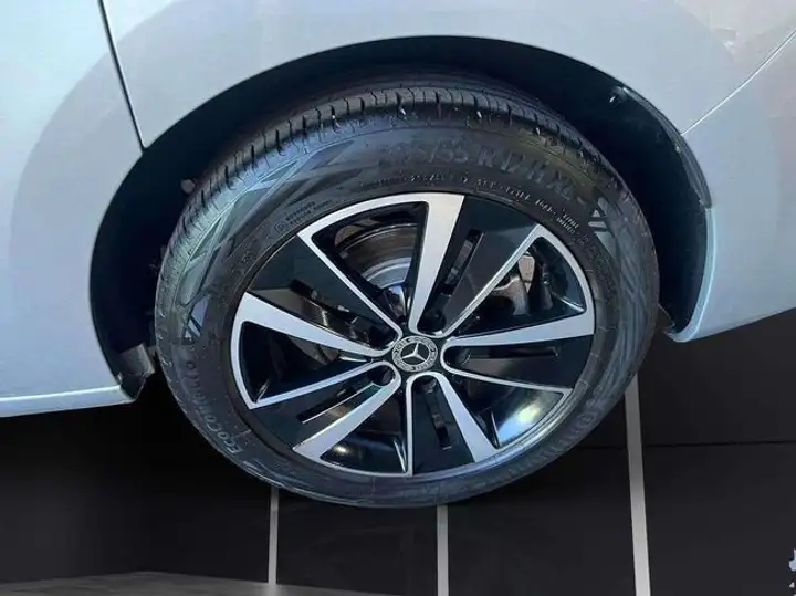 Mercedes-Benz Clase C 2023, foto 6