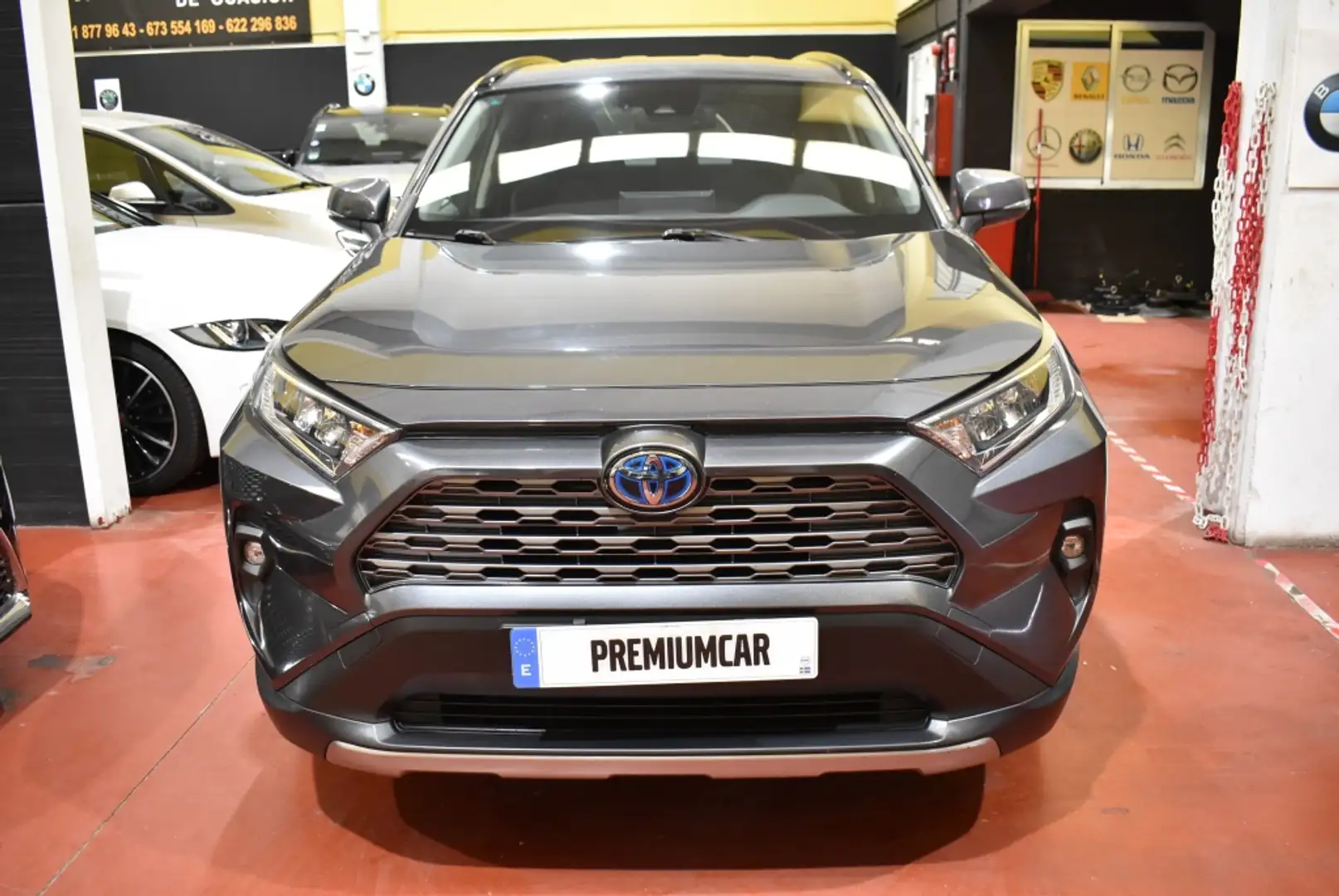 Toyota RAV4 2.5 hybrid 4WD Business Gris - 2