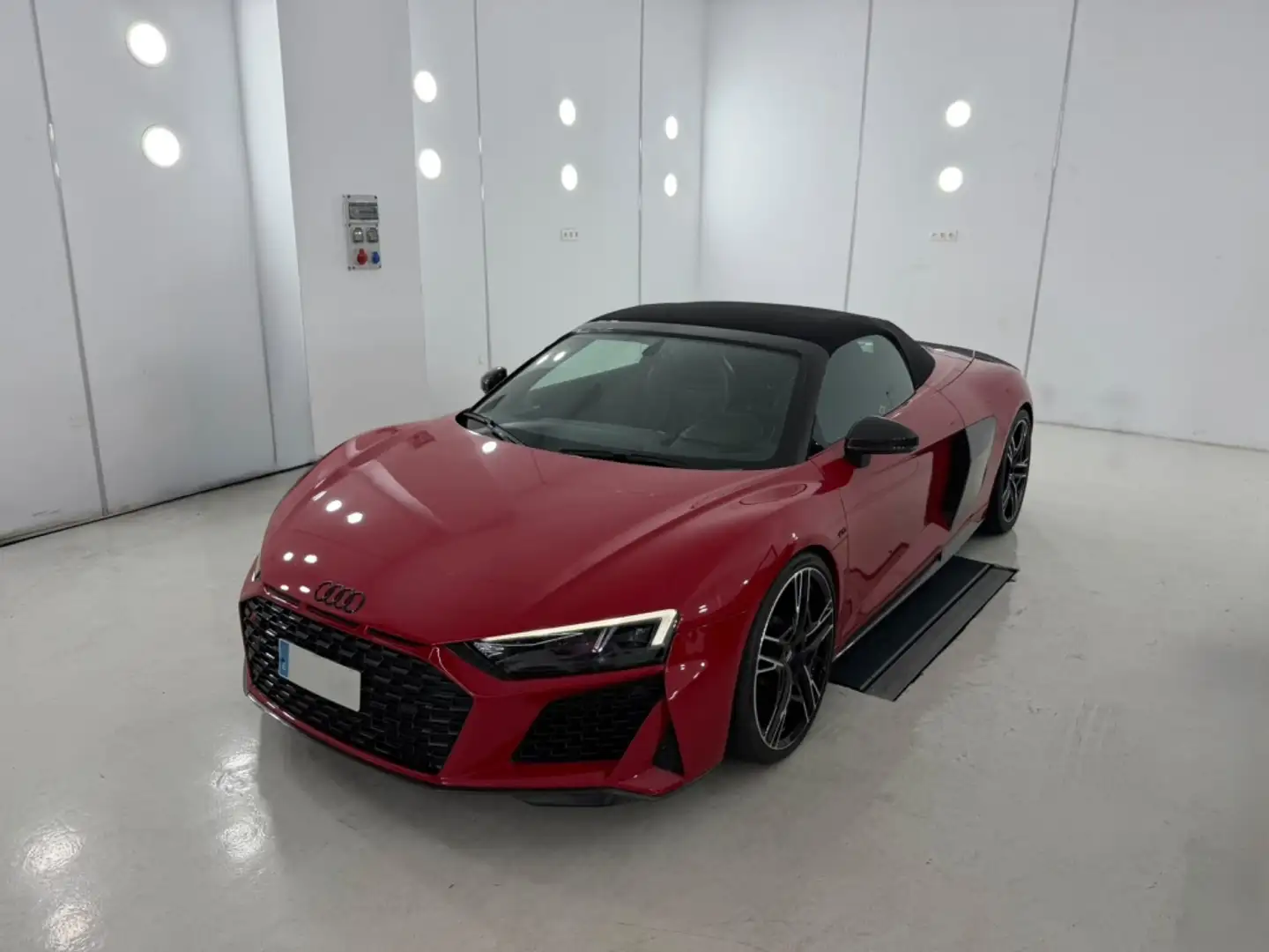 Audi R8 Spyder V10 FSI Performance quattro S tronic 456kW Rojo - 2