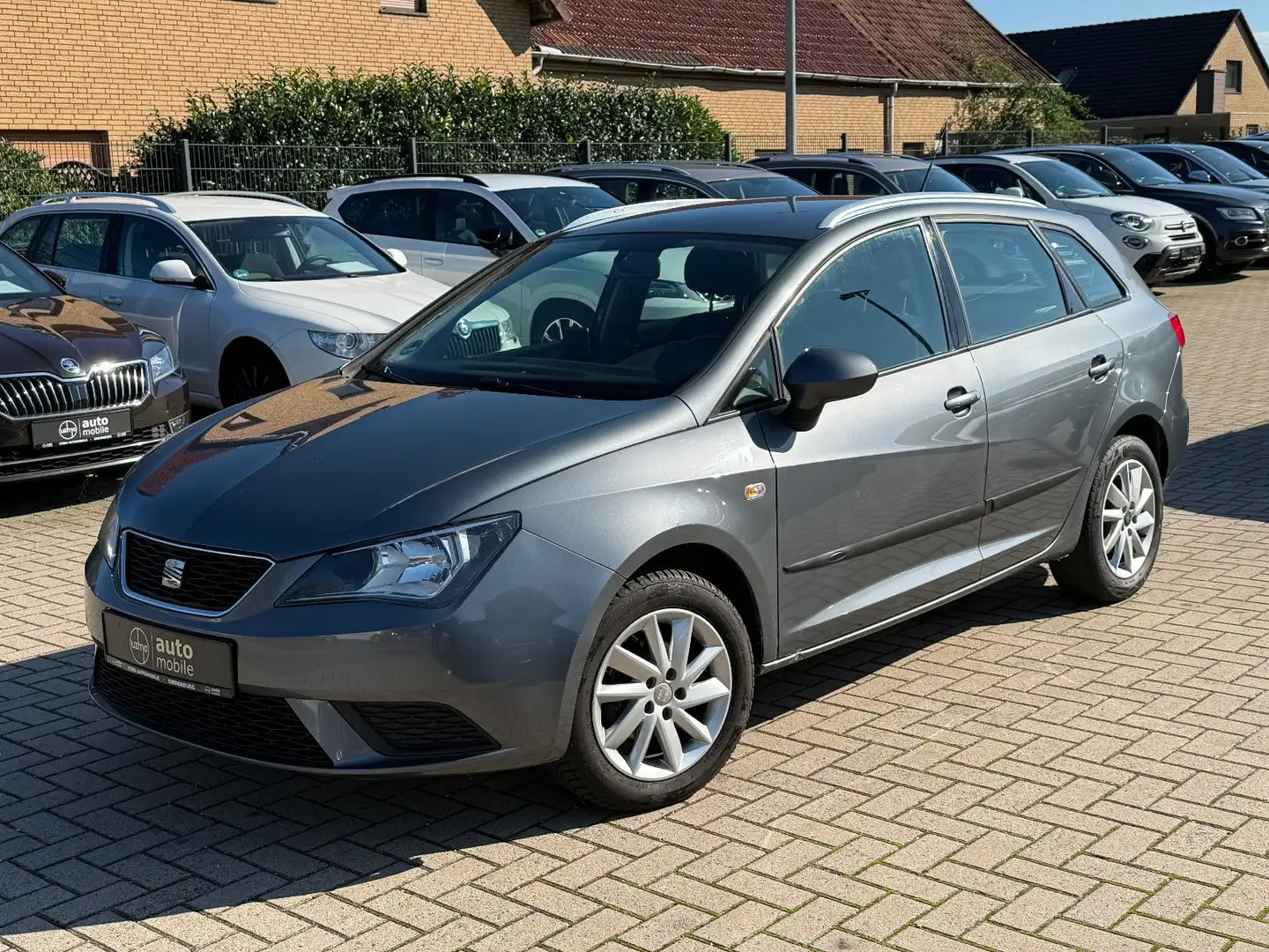 SEAT Ibiza ST, 1.2 TDI, TÜV 09/2027, Navi, Alufelgen Gris - 1