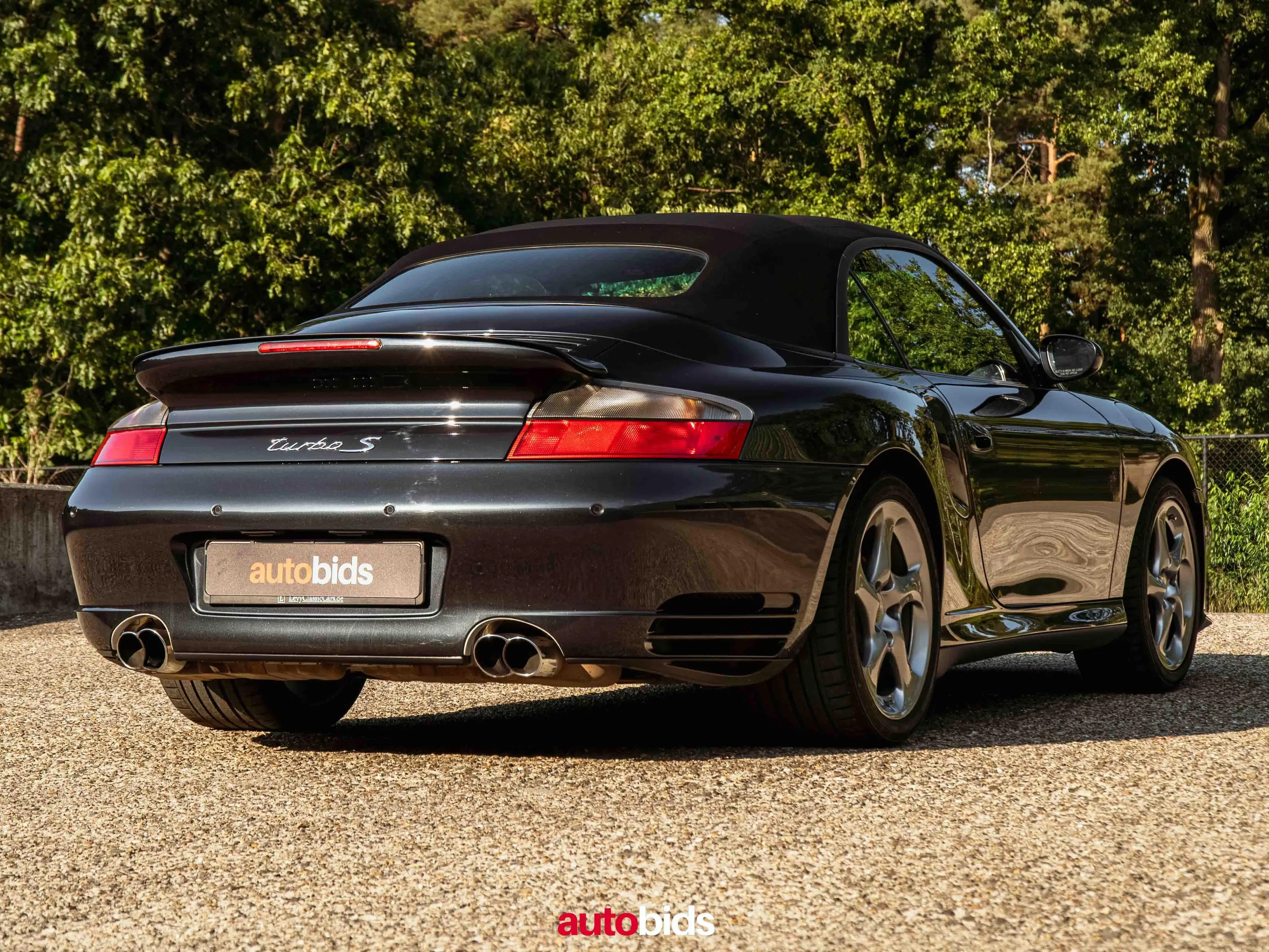 Porsche 996 Turbo S Cabrio — photo 10