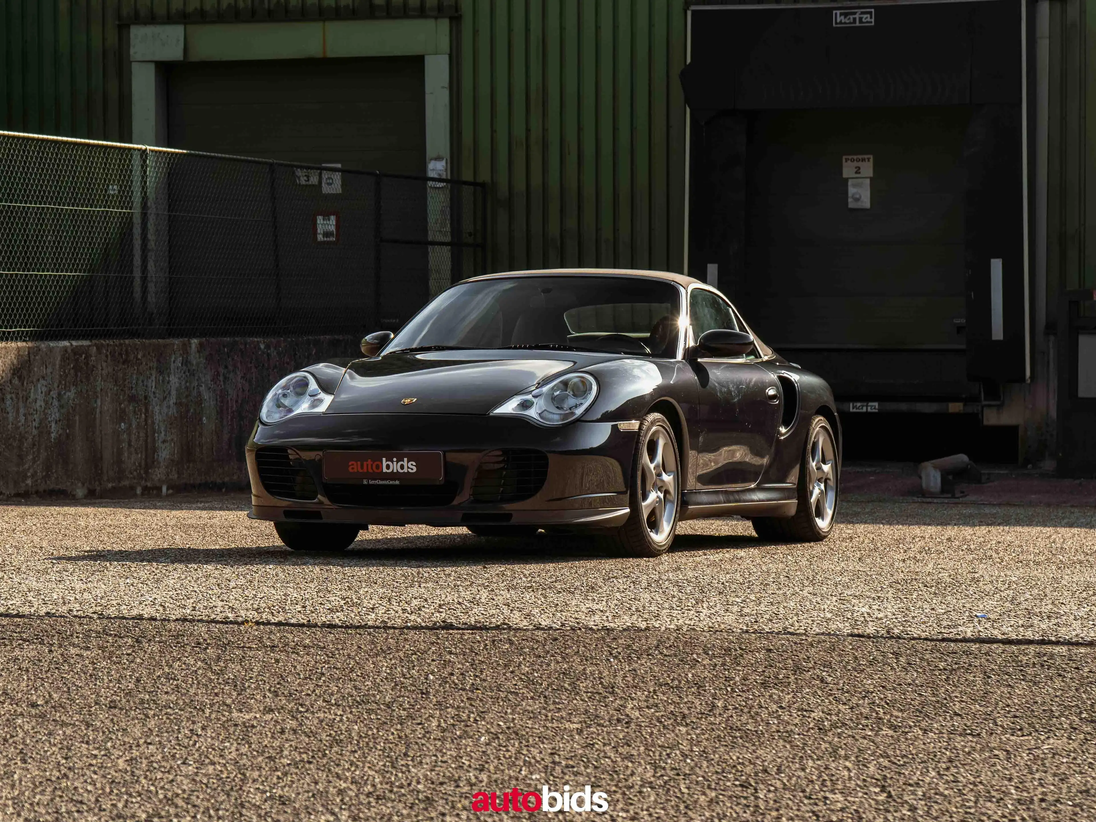 Porsche 996 Turbo S Cabrio — photo 3