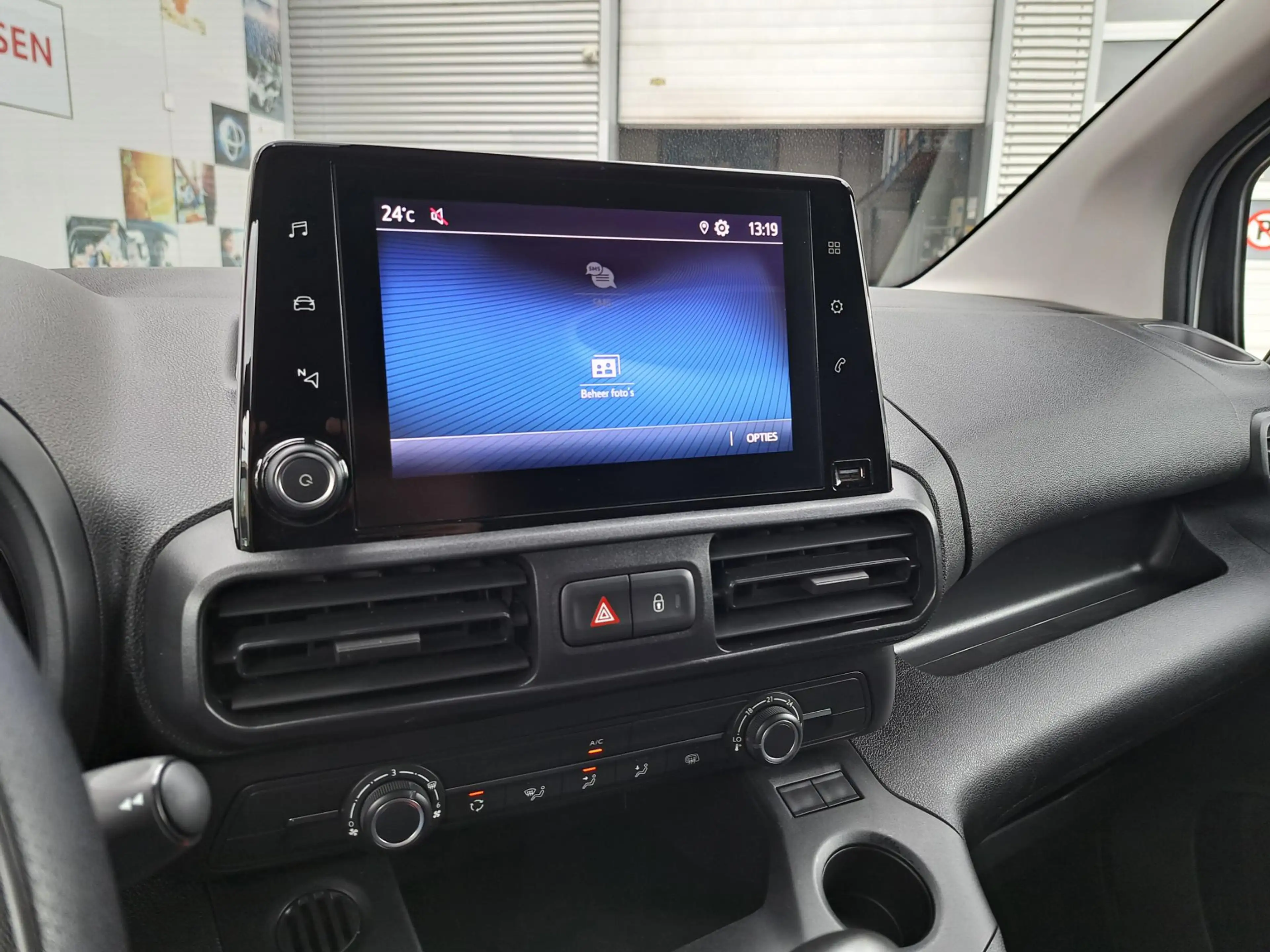 Toyota Proace City 1.5 D-4D COOL L2 3-PERS AIRCO CRUISE BETIMMERD P-S — photo 16