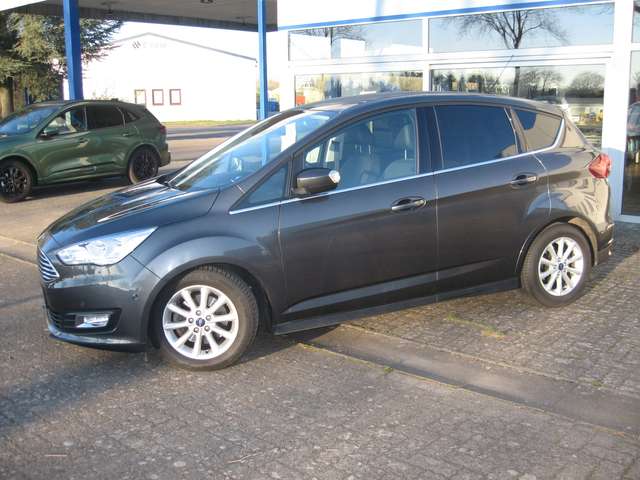 Ford C-Max Titanium