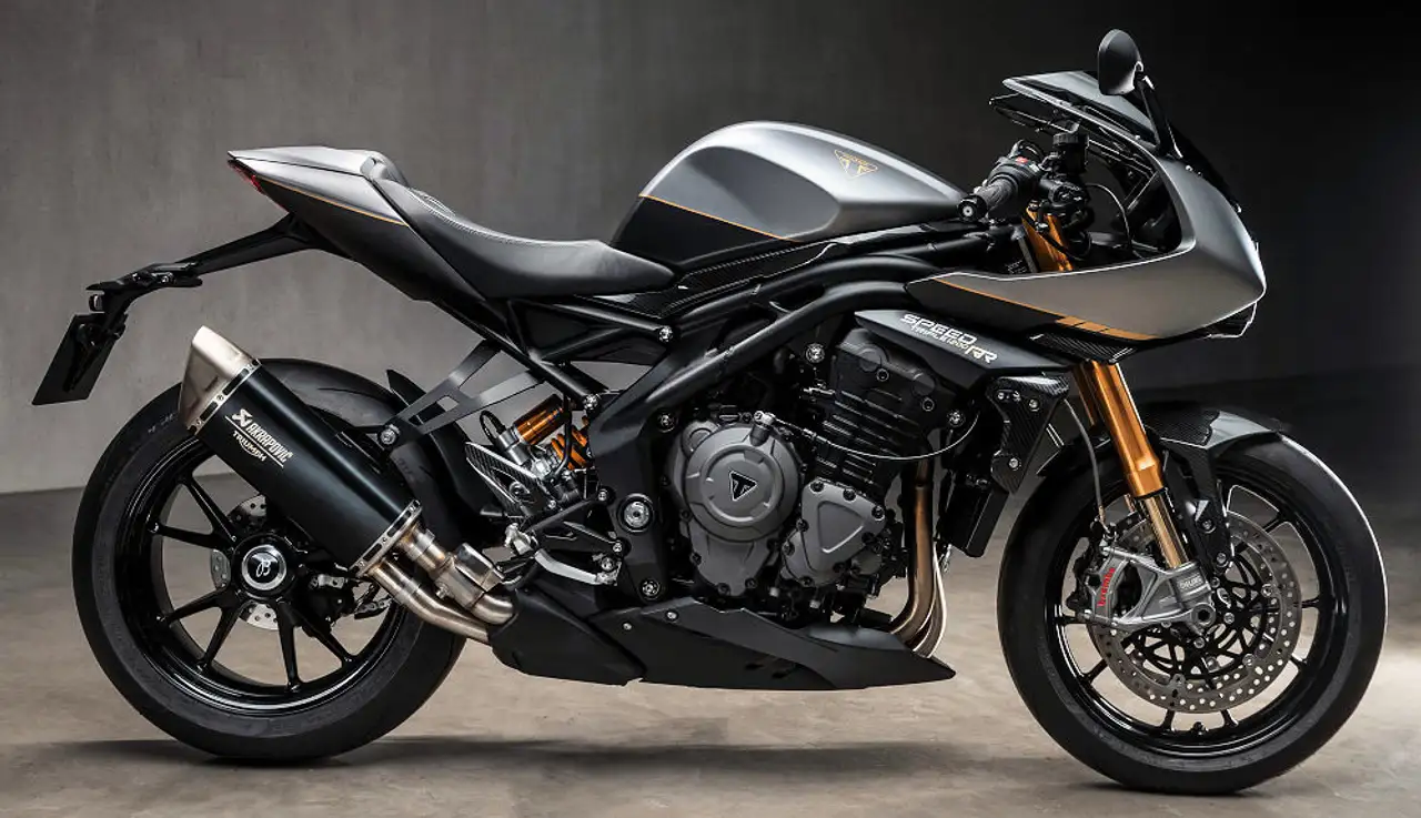 Triumph Speed Triple 1200