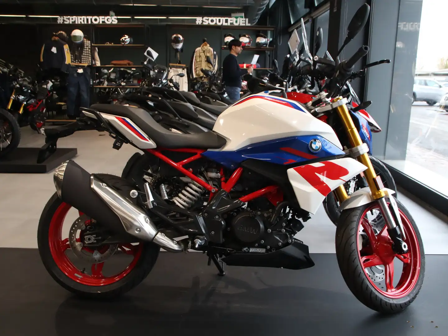 BMW G 310 R Blanc - 1