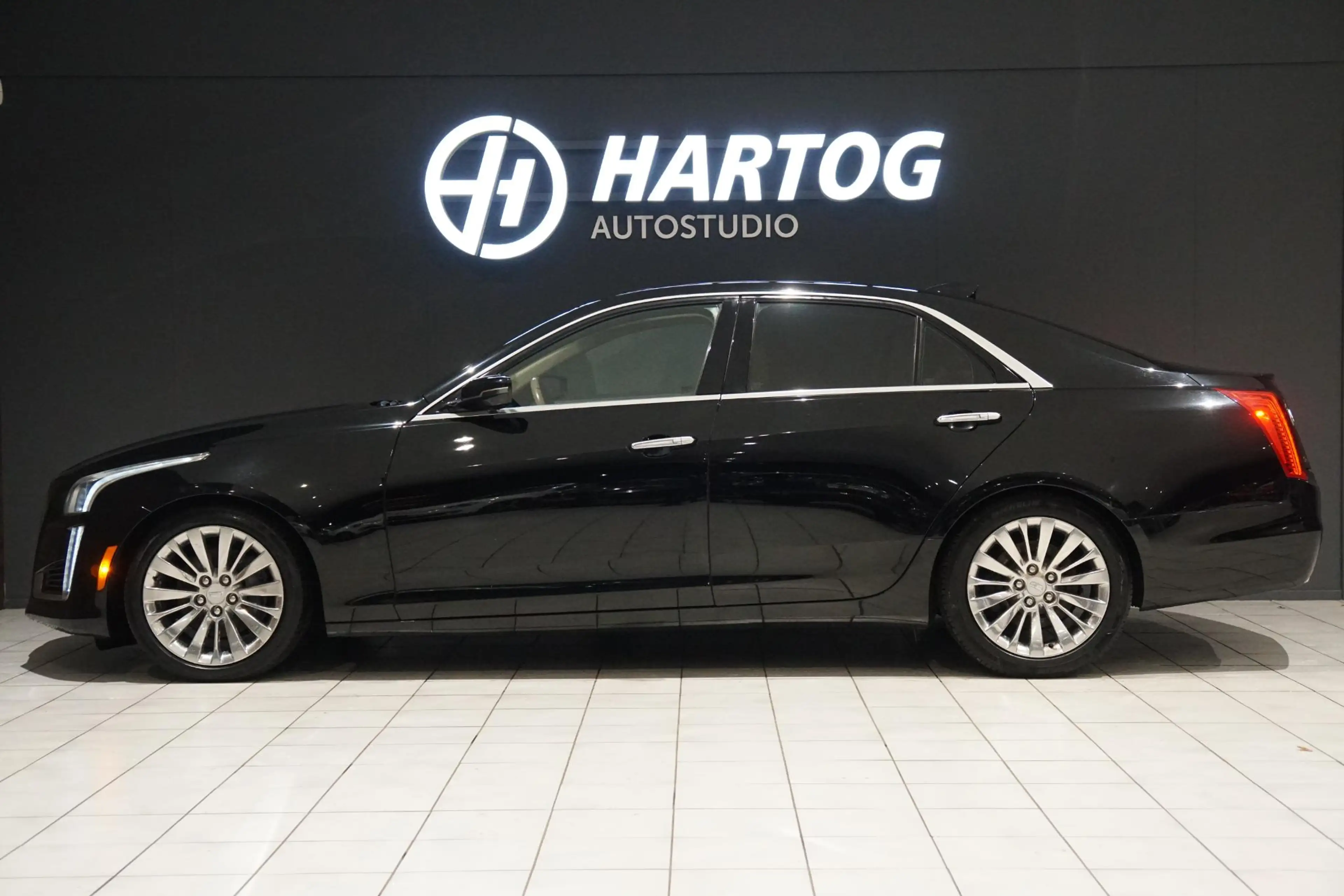Cadillac CTS 2.0 Premium met LPG installatie + PANO / STOELVERK — photo 5