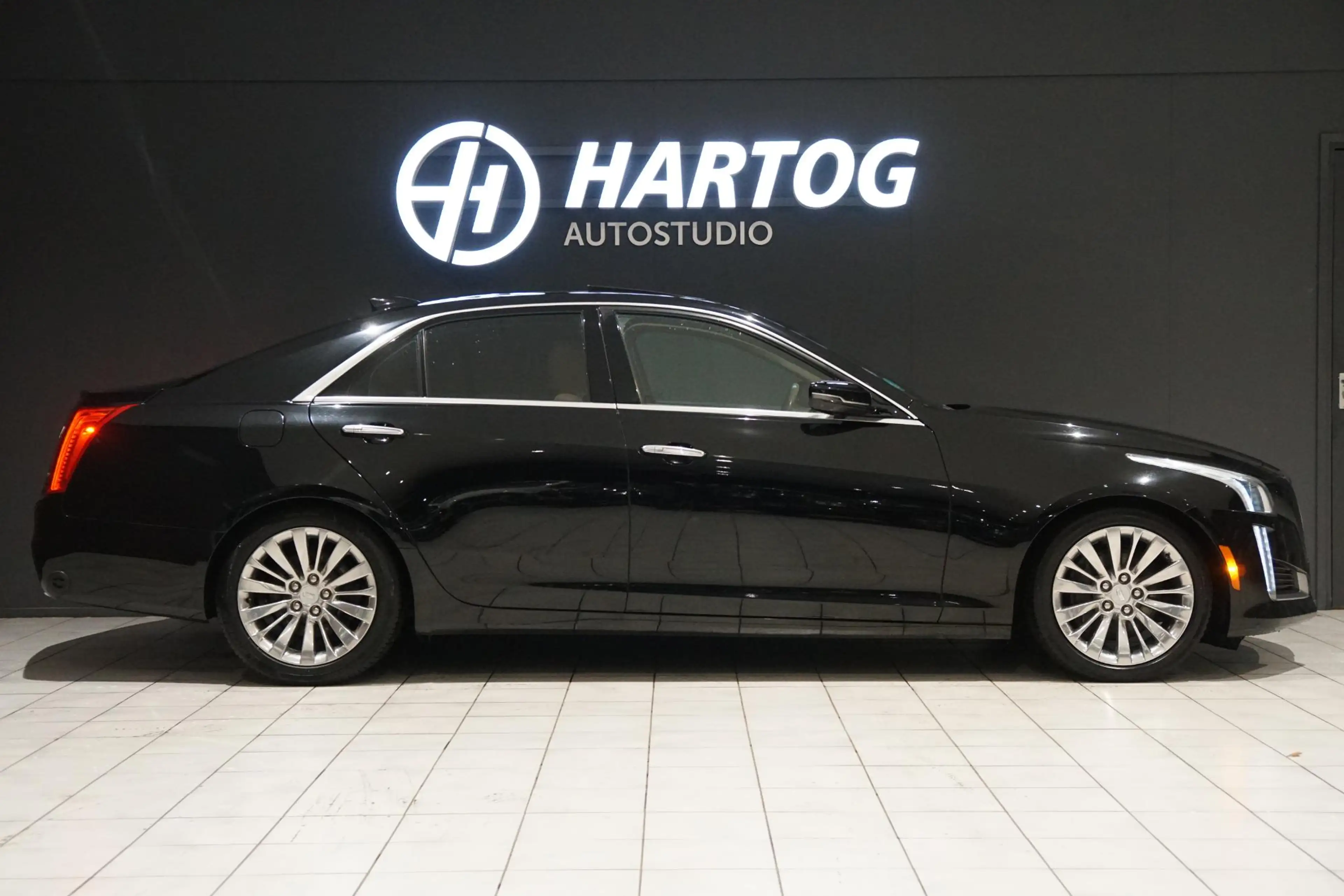Cadillac CTS 2.0 Premium met LPG installatie + PANO / STOELVERK — photo 6