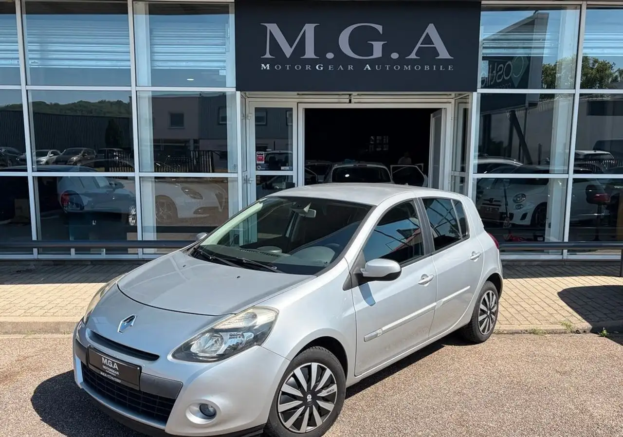 Renault Clio III 1.5 DCI SUCCESS 90 CH