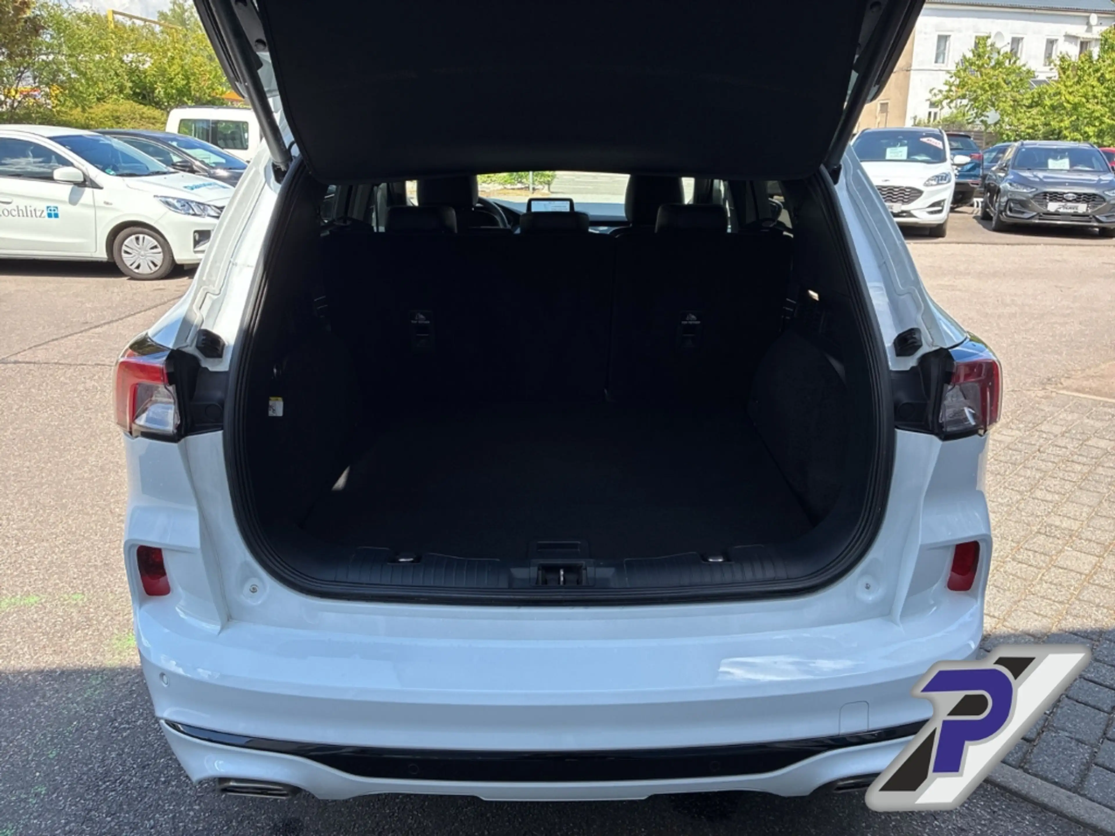 Ford Kuga Plug-In Hybrid ST-Line X LED+TWA+NAVI HUD El. Pano — photo 11