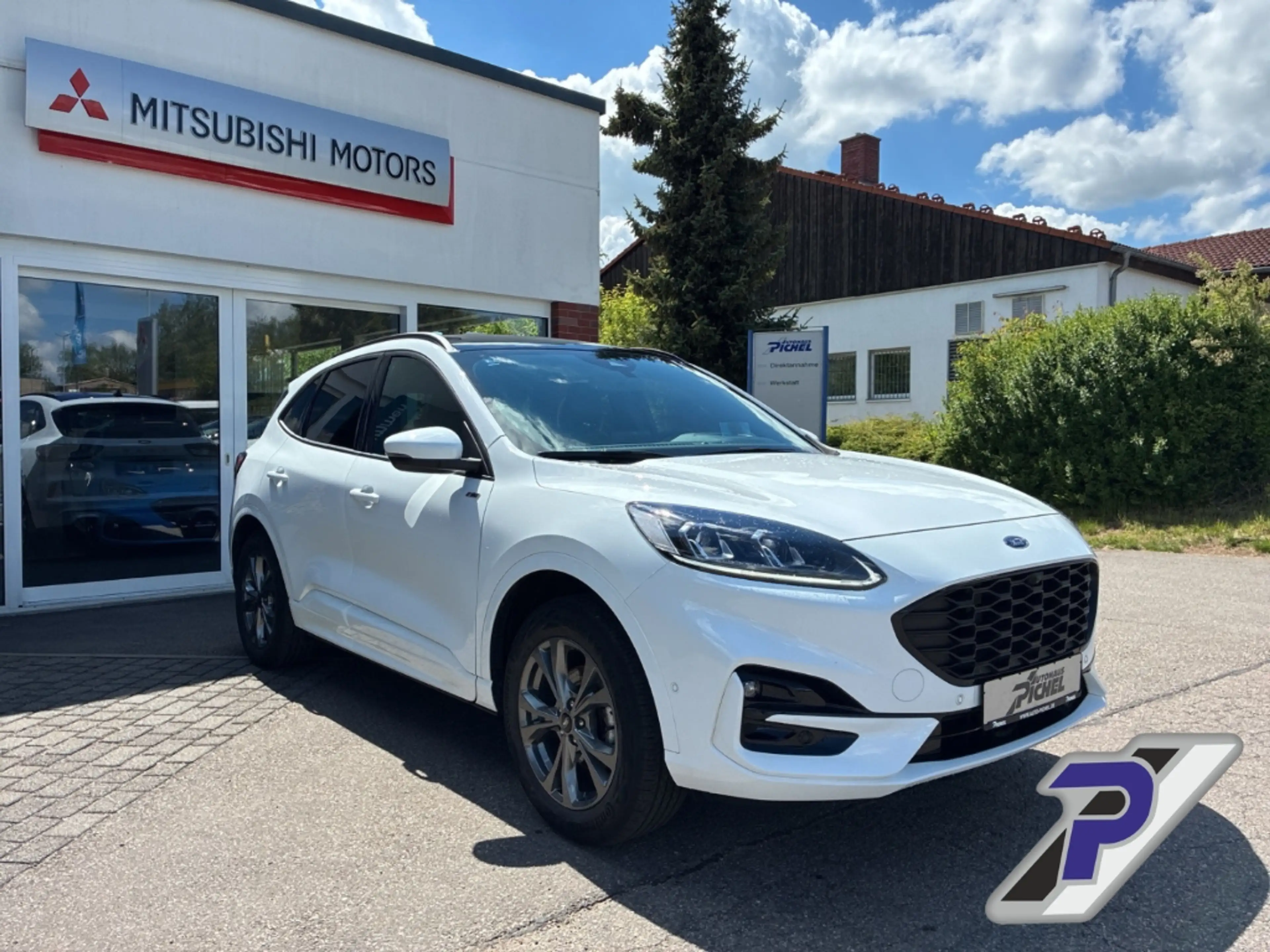 Ford Kuga Plug-In Hybrid ST-Line X LED+TWA+NAVI HUD El. Pano — photo 8