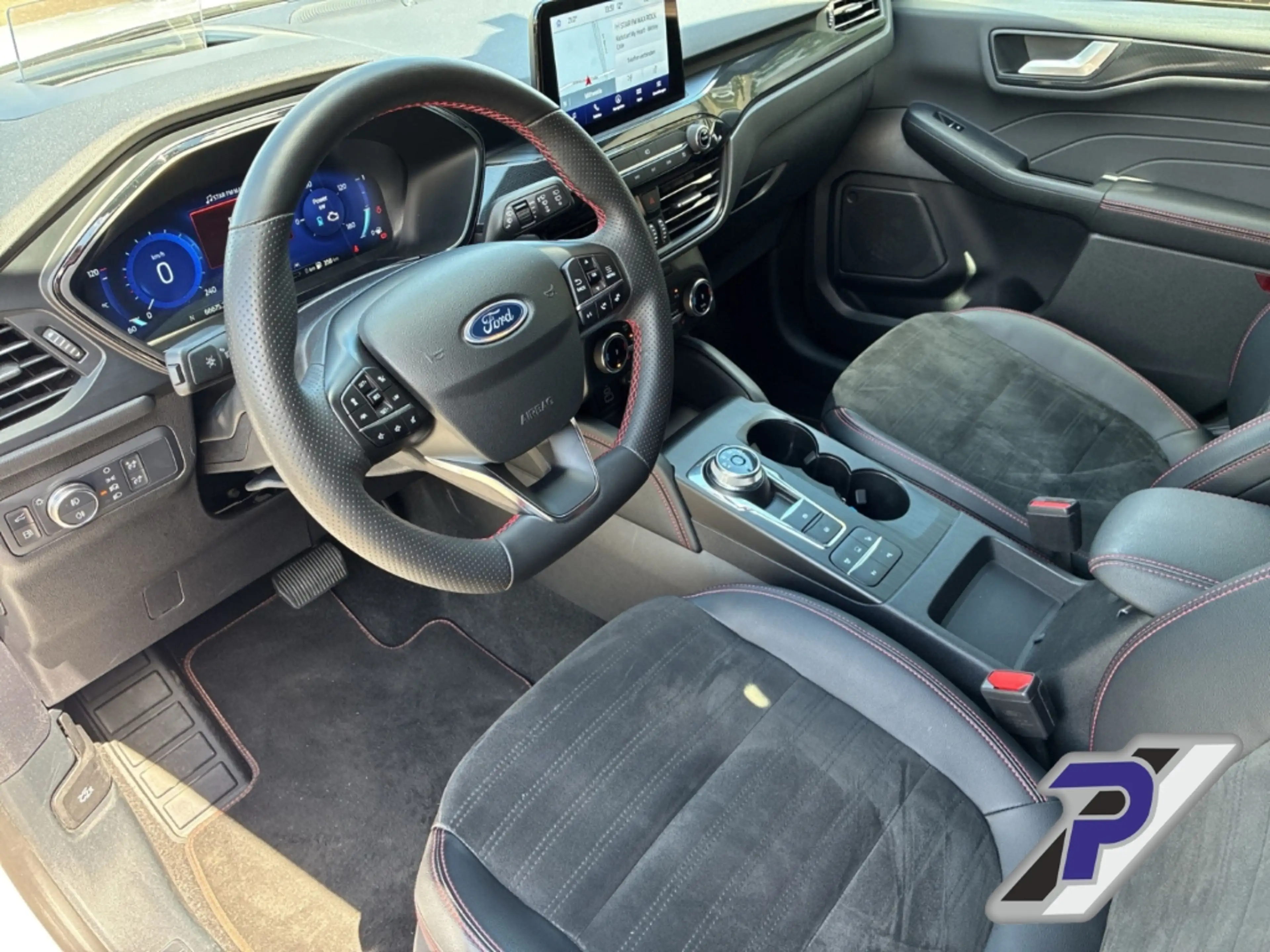Ford Kuga Plug-In Hybrid ST-Line X LED+TWA+NAVI HUD El. Pano — photo 12