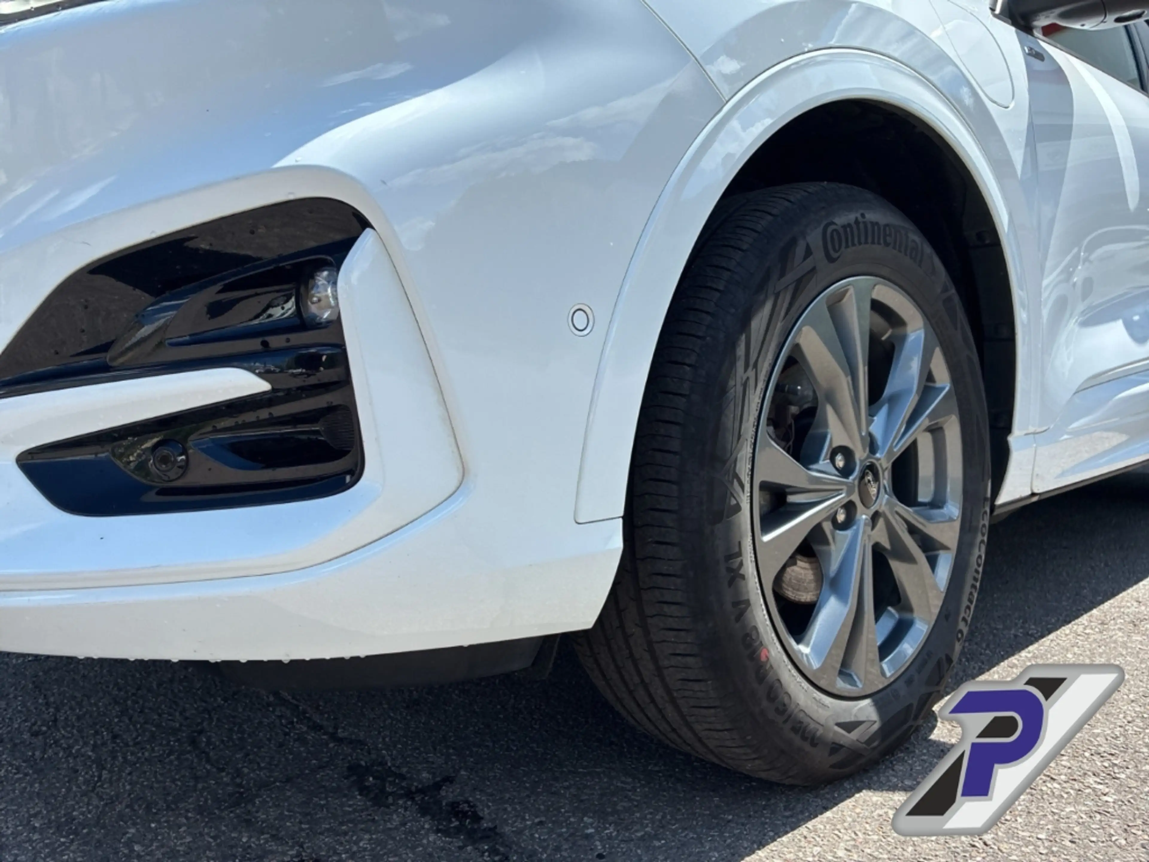 Ford Kuga Plug-In Hybrid ST-Line X LED+TWA+NAVI HUD El. Pano — photo 10