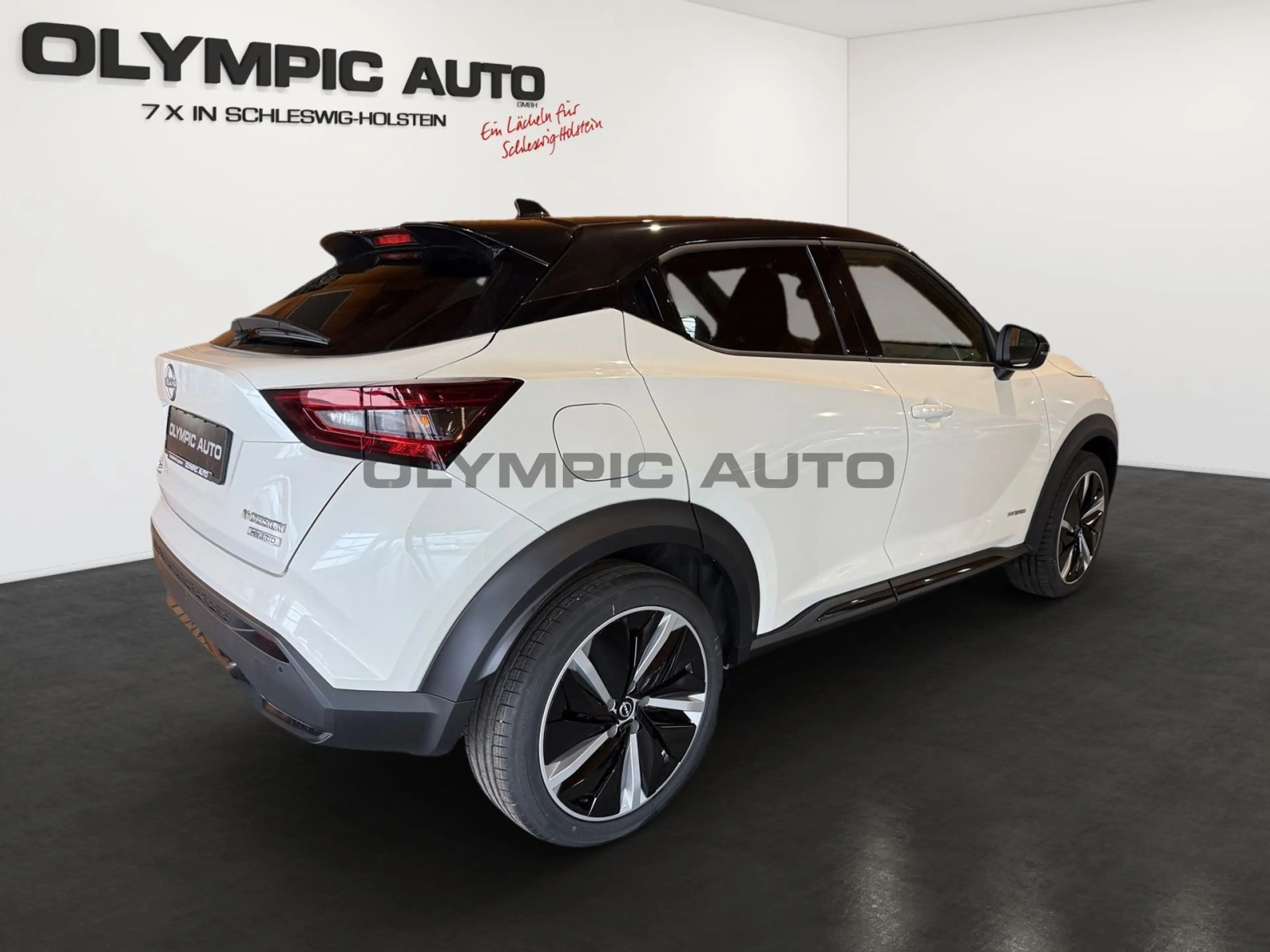 Nissan Juke JUKE 1.6 HYBRID 143 PS 4AMT N-DESIGN NC Ext Blac — photo 4