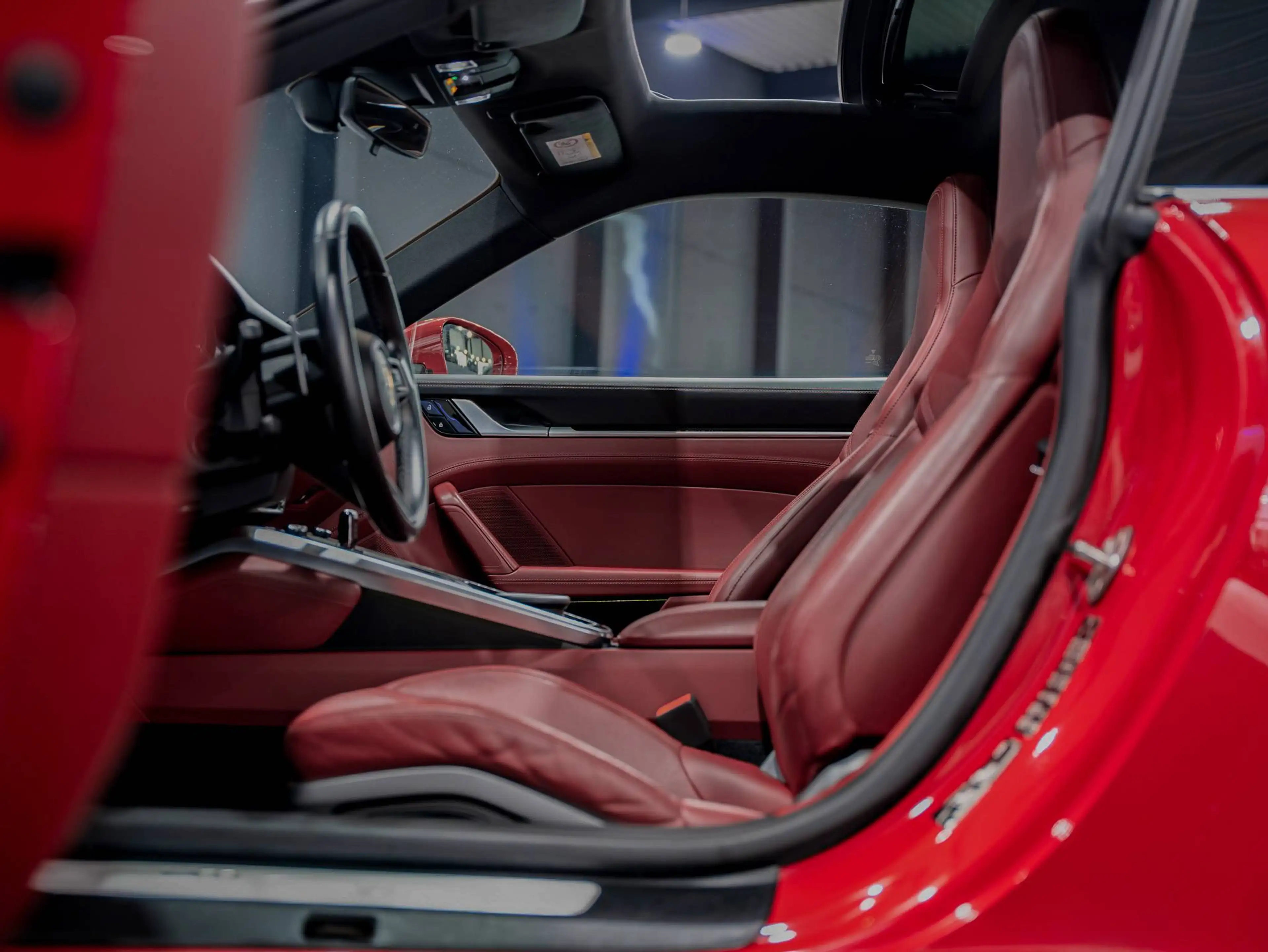 Porsche 992 911 Carrera 2 Coupé *LAGE BIV* - Pano - CC - Memory - Leder - Camera - LED - 20/21" — photo 11