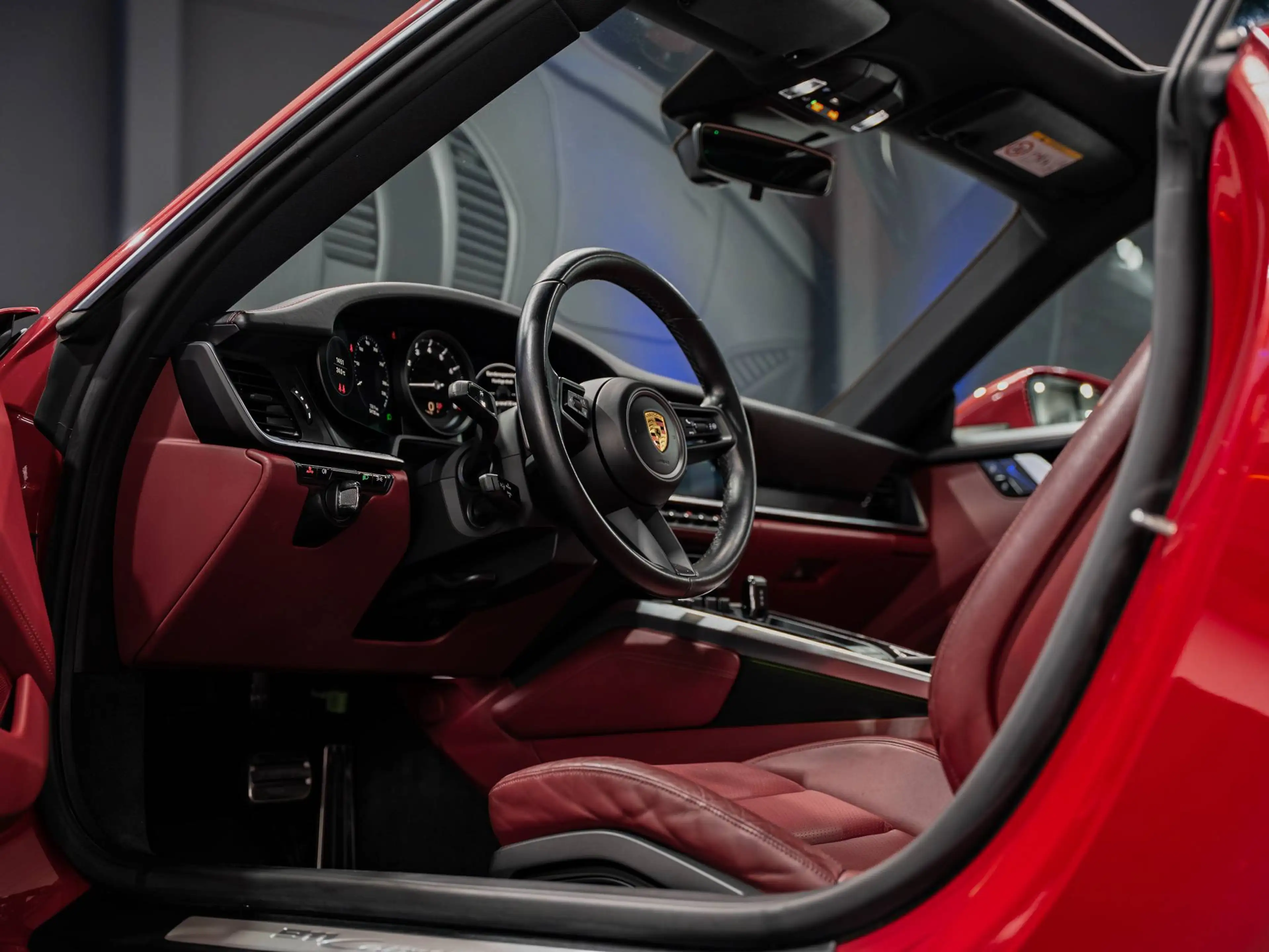 Porsche 992 911 Carrera 2 Coupé *LAGE BIV* - Pano - CC - Memory - Leder - Camera - LED - 20/21" — photo 10