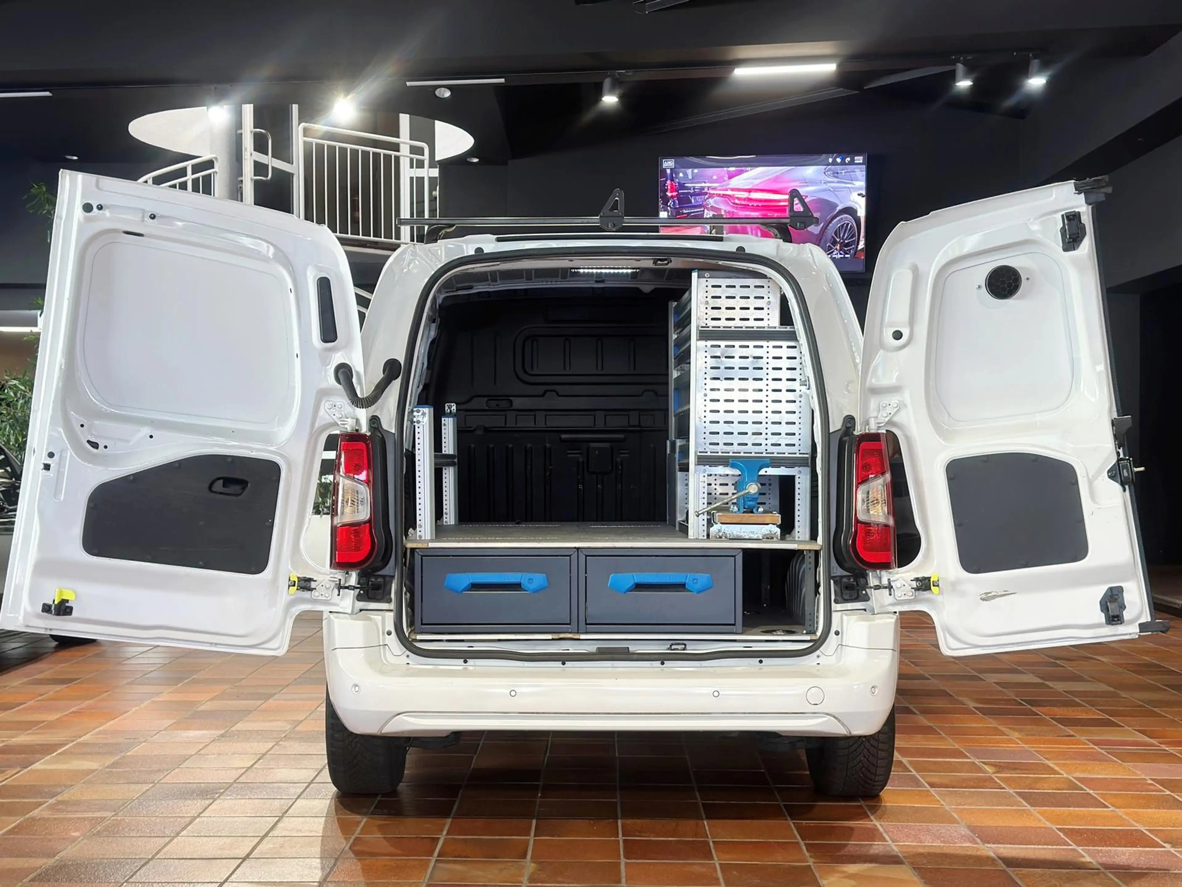Opel Combo CARGO 1.5 D EDITION SORTIMO-WERKSTATT TEMPOMAT SIT — photo 2