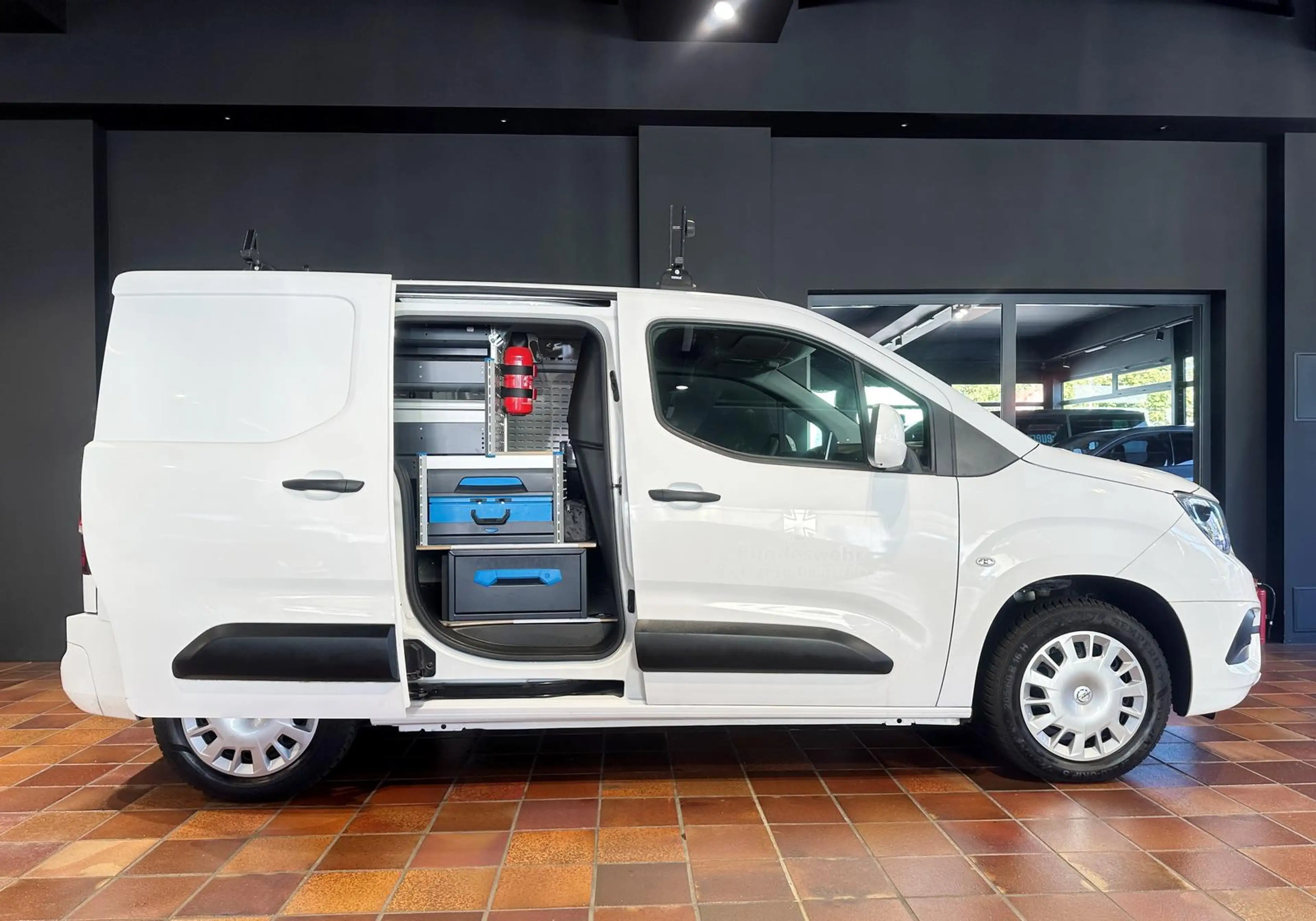 Opel Combo CARGO 1.5 D EDITION SORTIMO-WERKSTATT TEMPOMAT SIT — photo 3